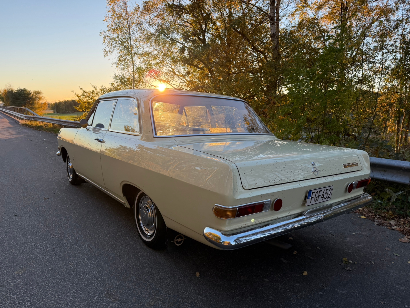 Opel Rekord 1.7 1965, bild 2/10