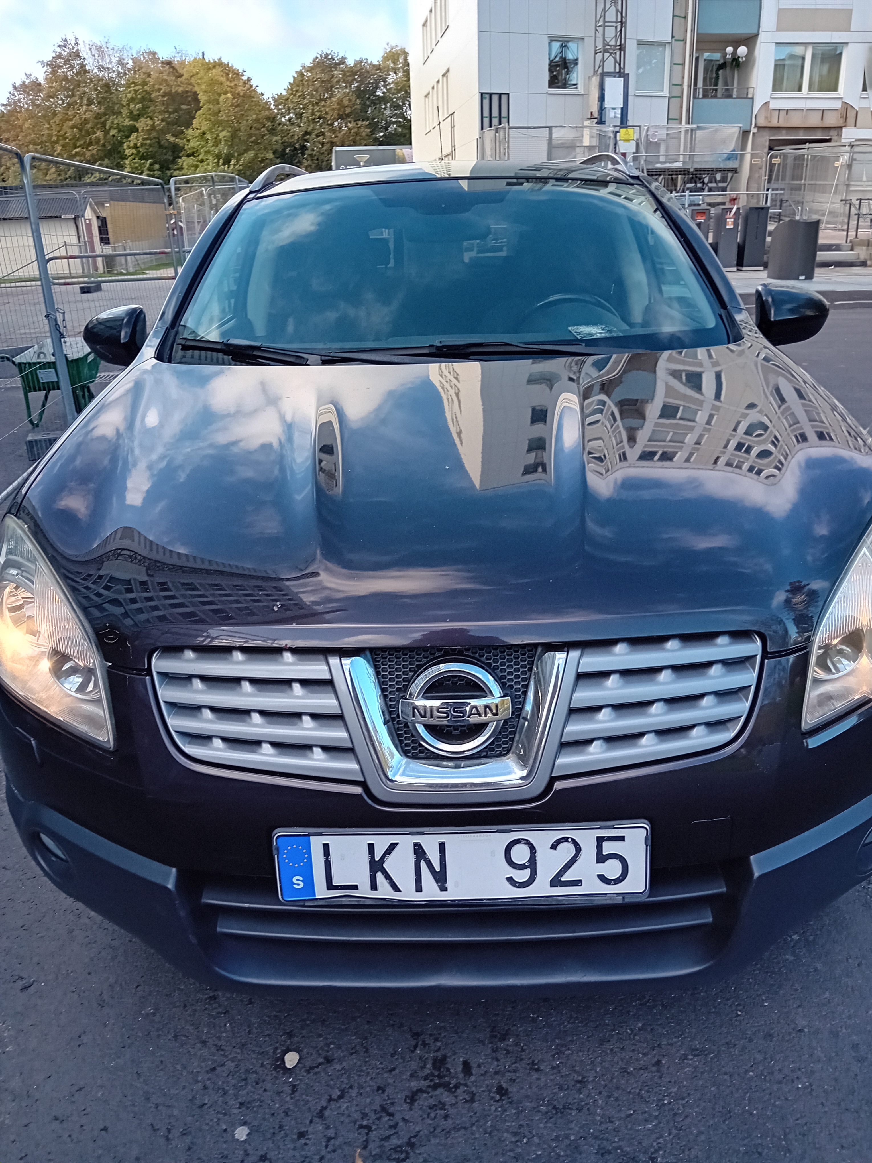 Nissan Qashqai 2.0 2009, bild 2/8