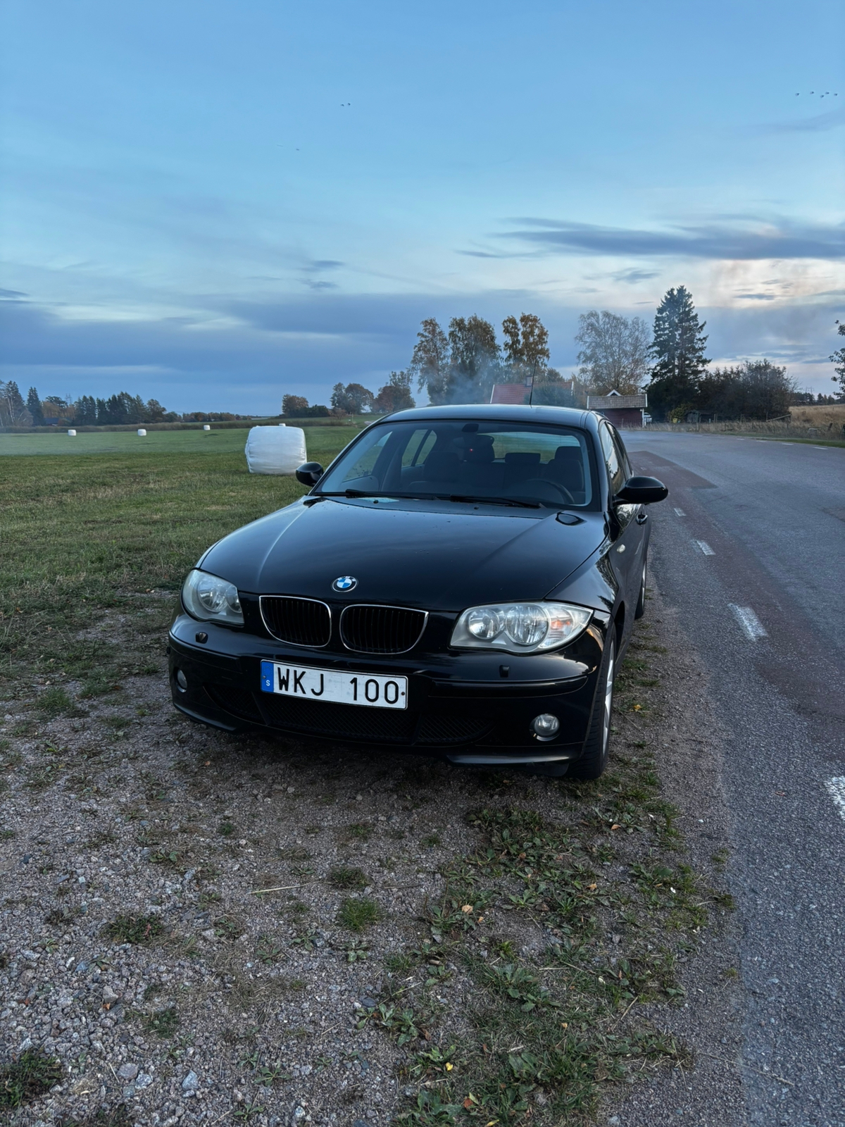 BMW 120i 2005, kuva 2/8