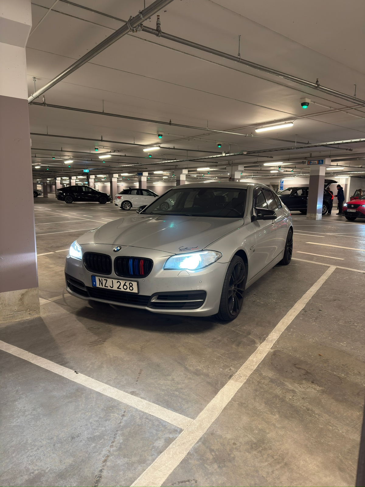 BMW 520d 2014, bild 6/10