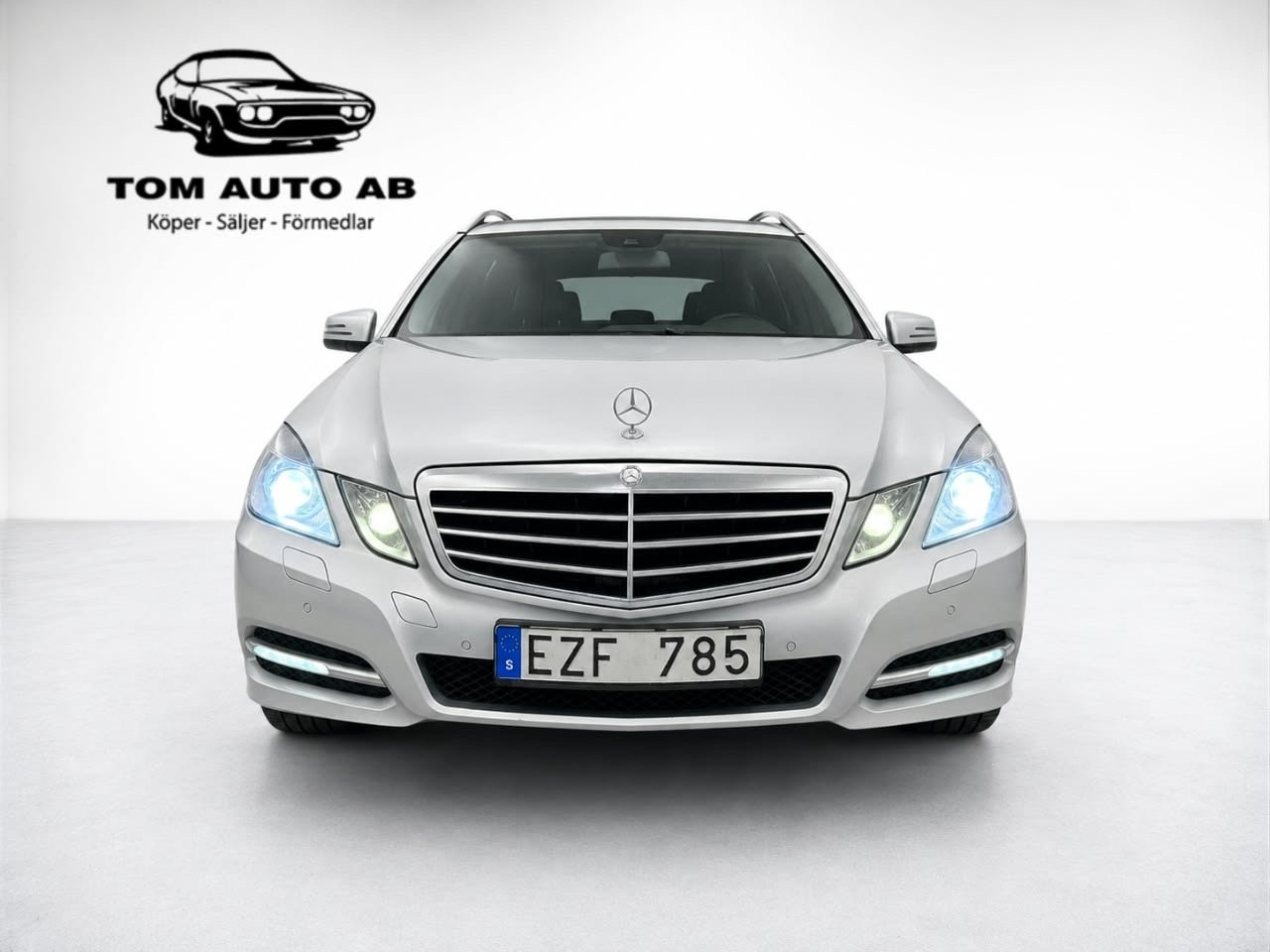 Mercedes-Benz E 220 CDI Avantgarde 2011, bild 2/10