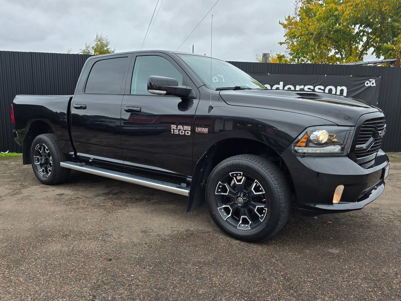 RAM 1500 2018, photo 2/10
