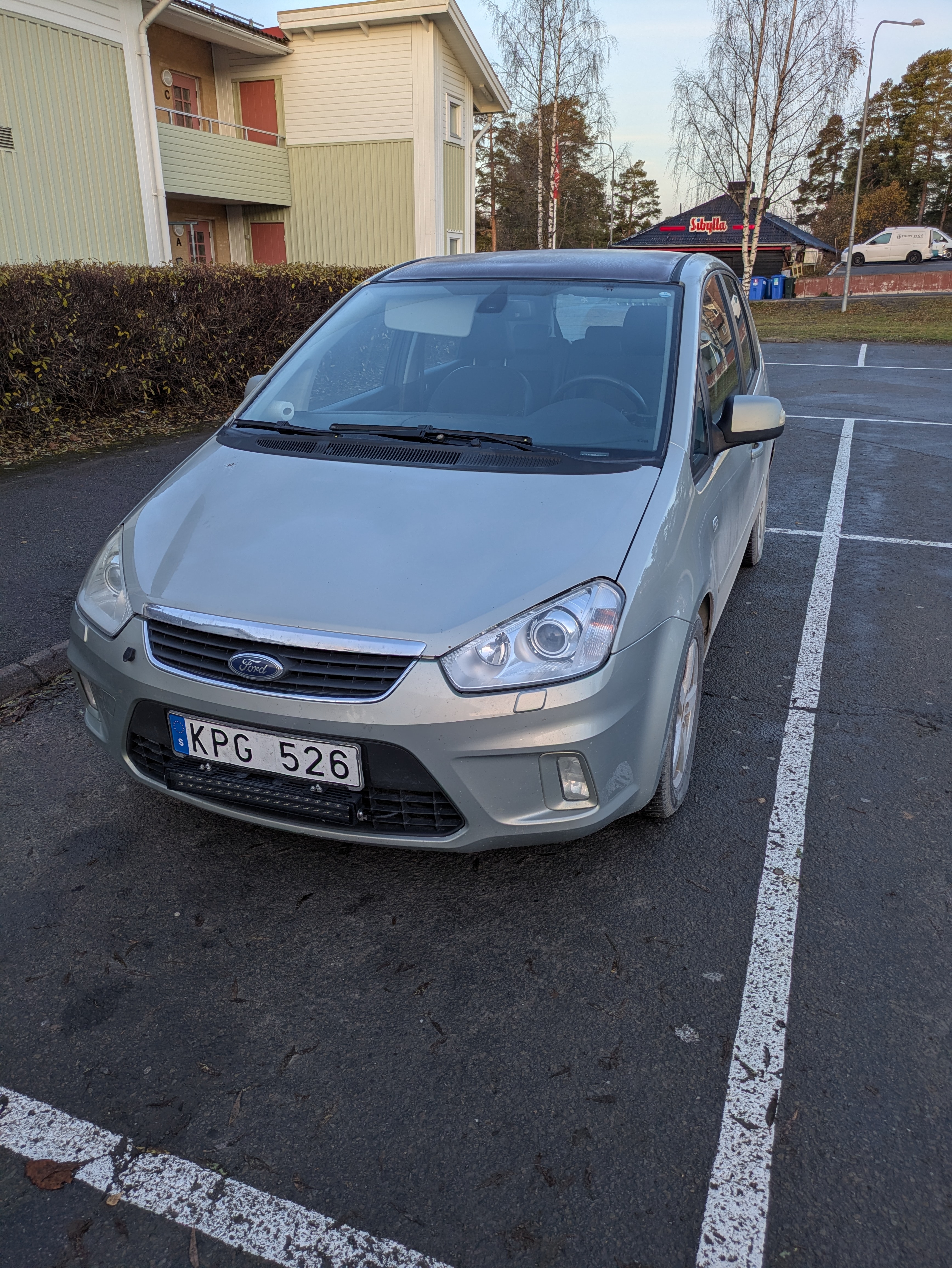 Ford C-MAX 1.6 TDCi DPF 2010, bild 2/7