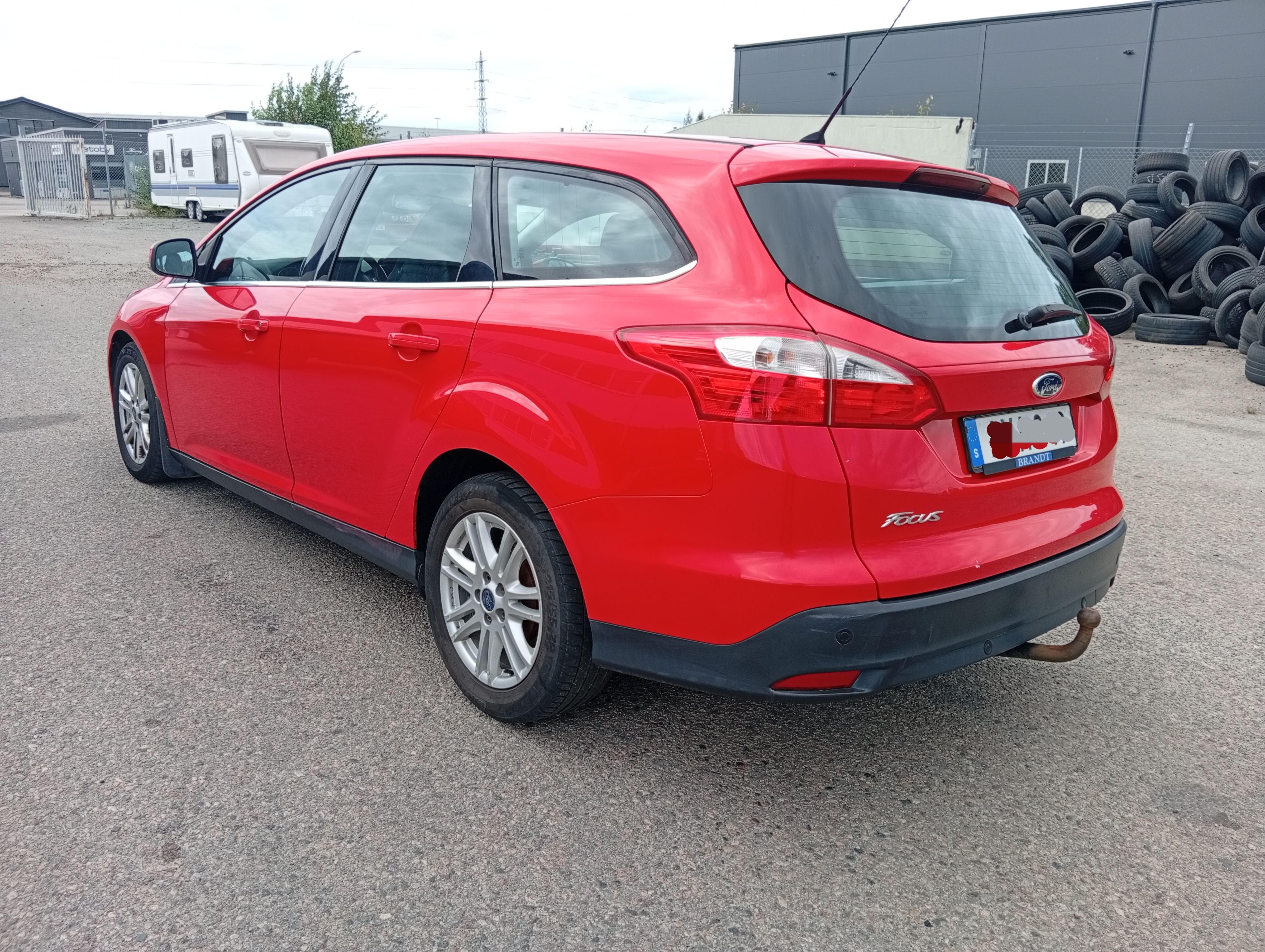 Ford Focus 1.6 TDCi 2014, bild 2/4