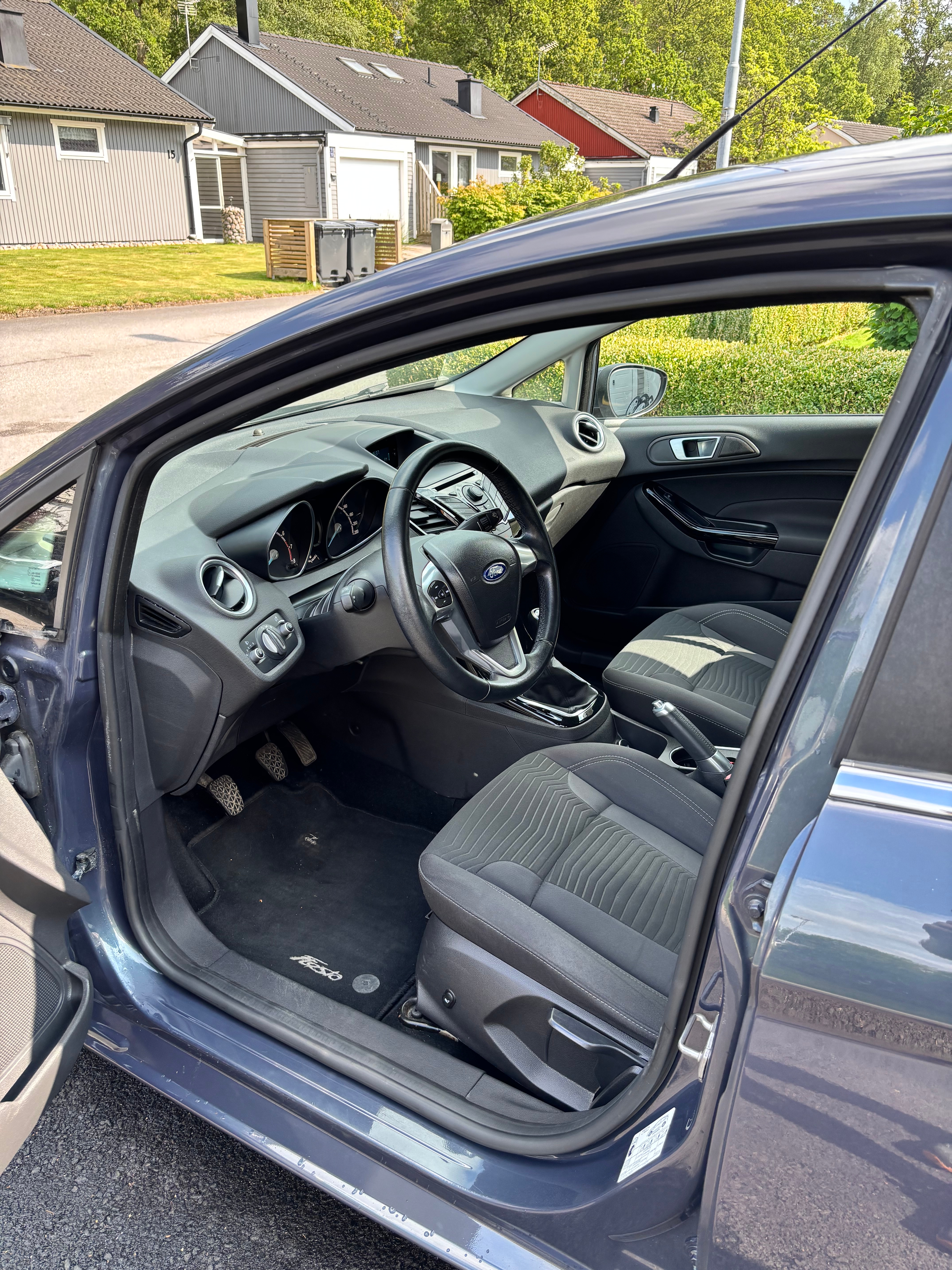Ford Fiesta 1.25 2013, bild 7/10