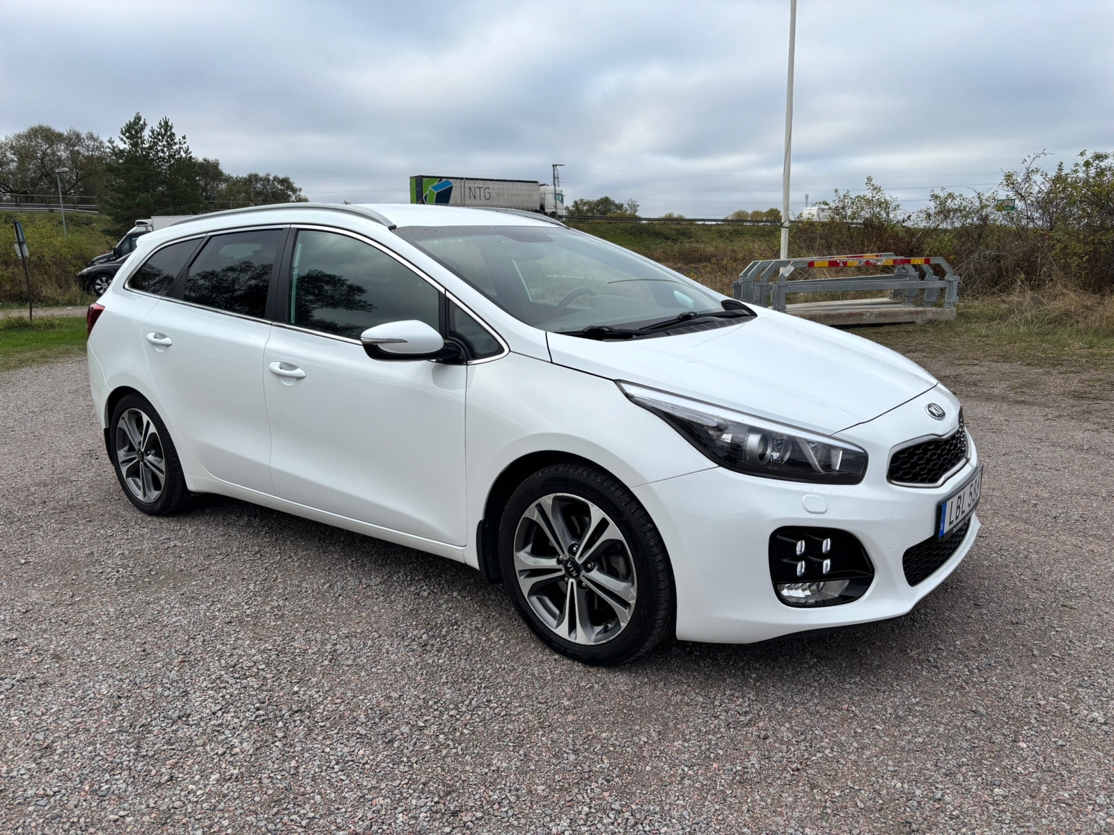 Kia Ceed 1.6 CRDi 136 GT Line 2016, bild 4/10