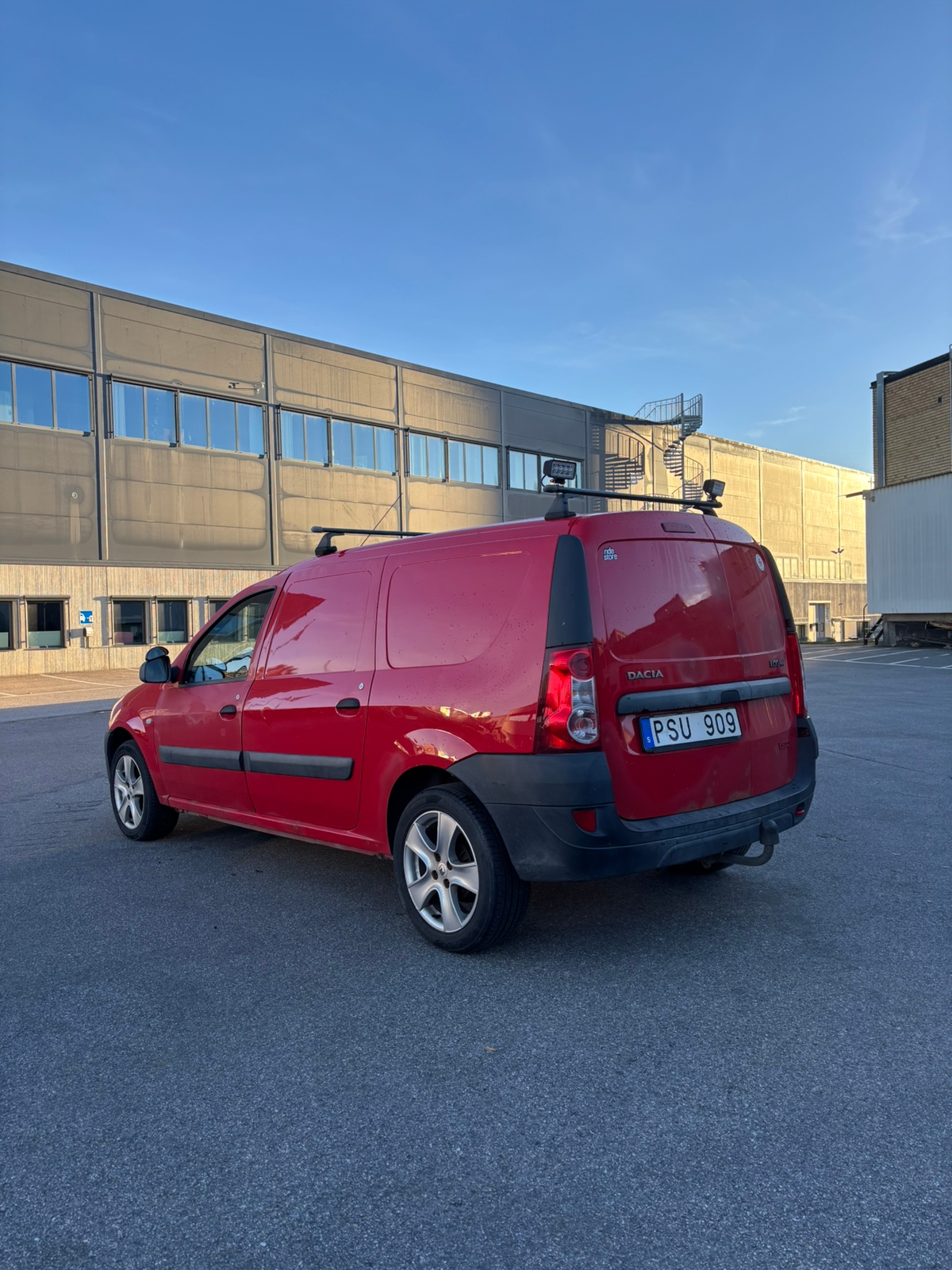 Dacia Logan 2012, kuva 3/7
