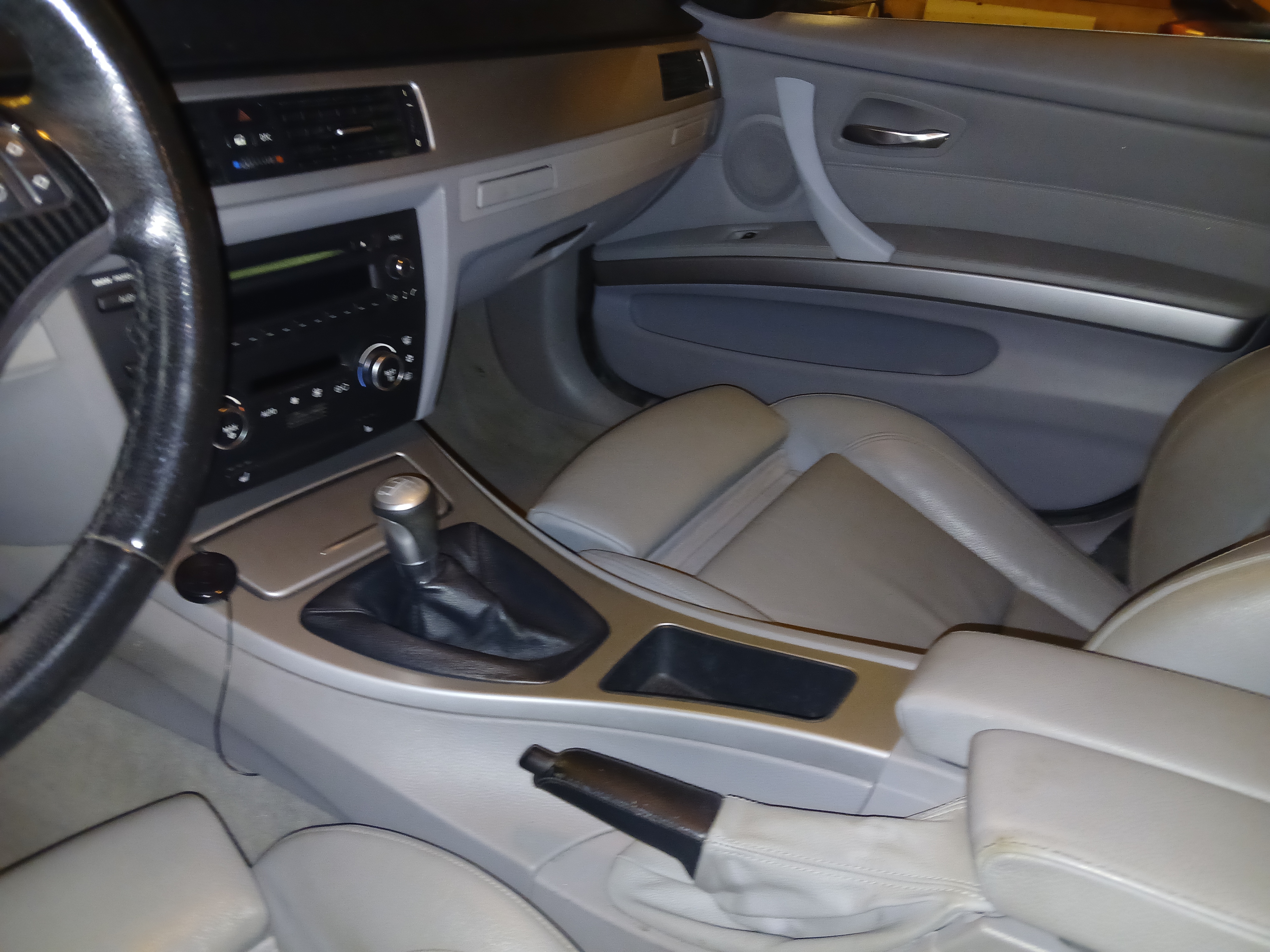 BMW 330d M Sport 2007, bild 6/7