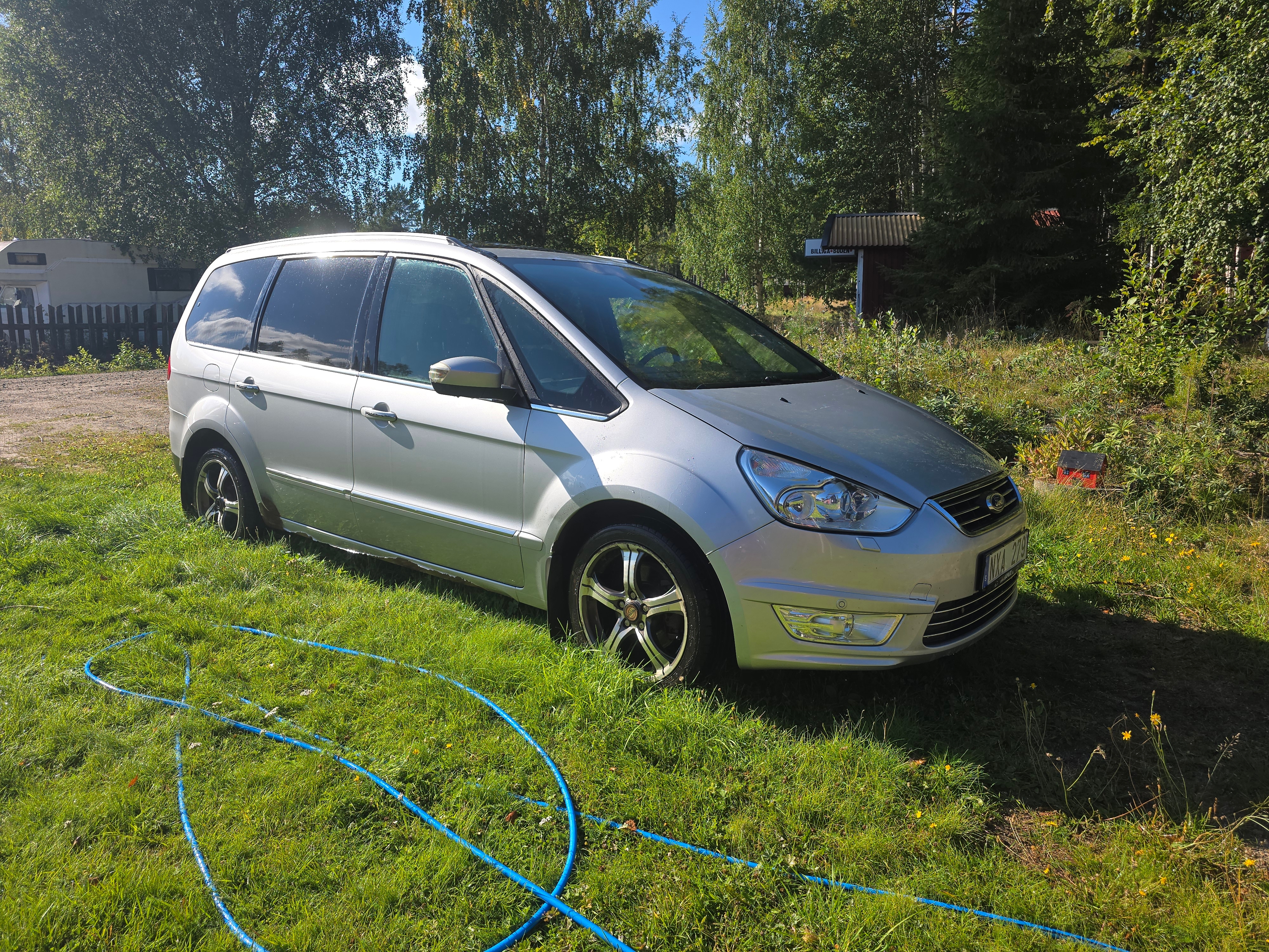 Ford Galaxy 2.0 TDCi 2014, photo 2/8