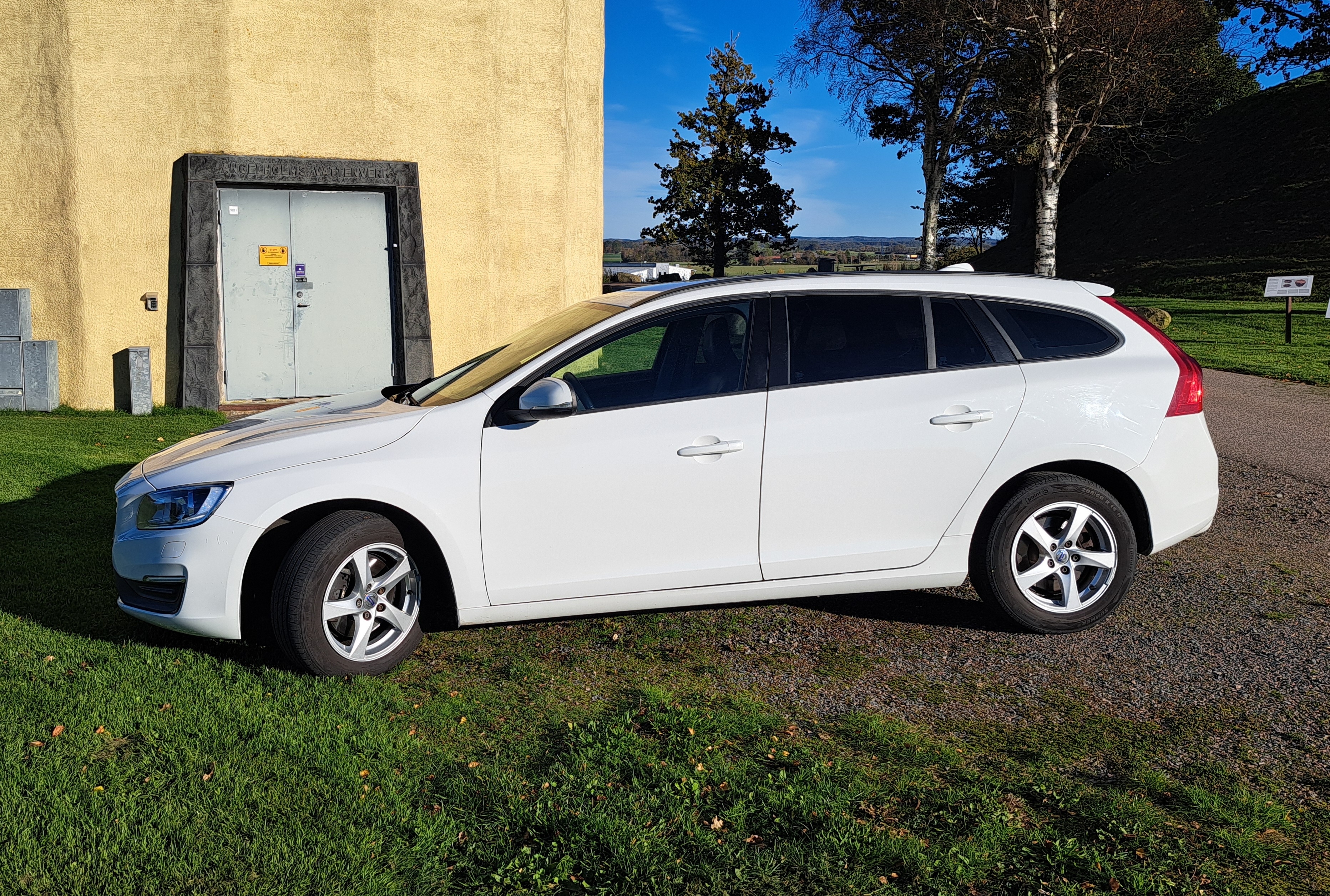 Volvo V60 T3 2017, bild 3/6
