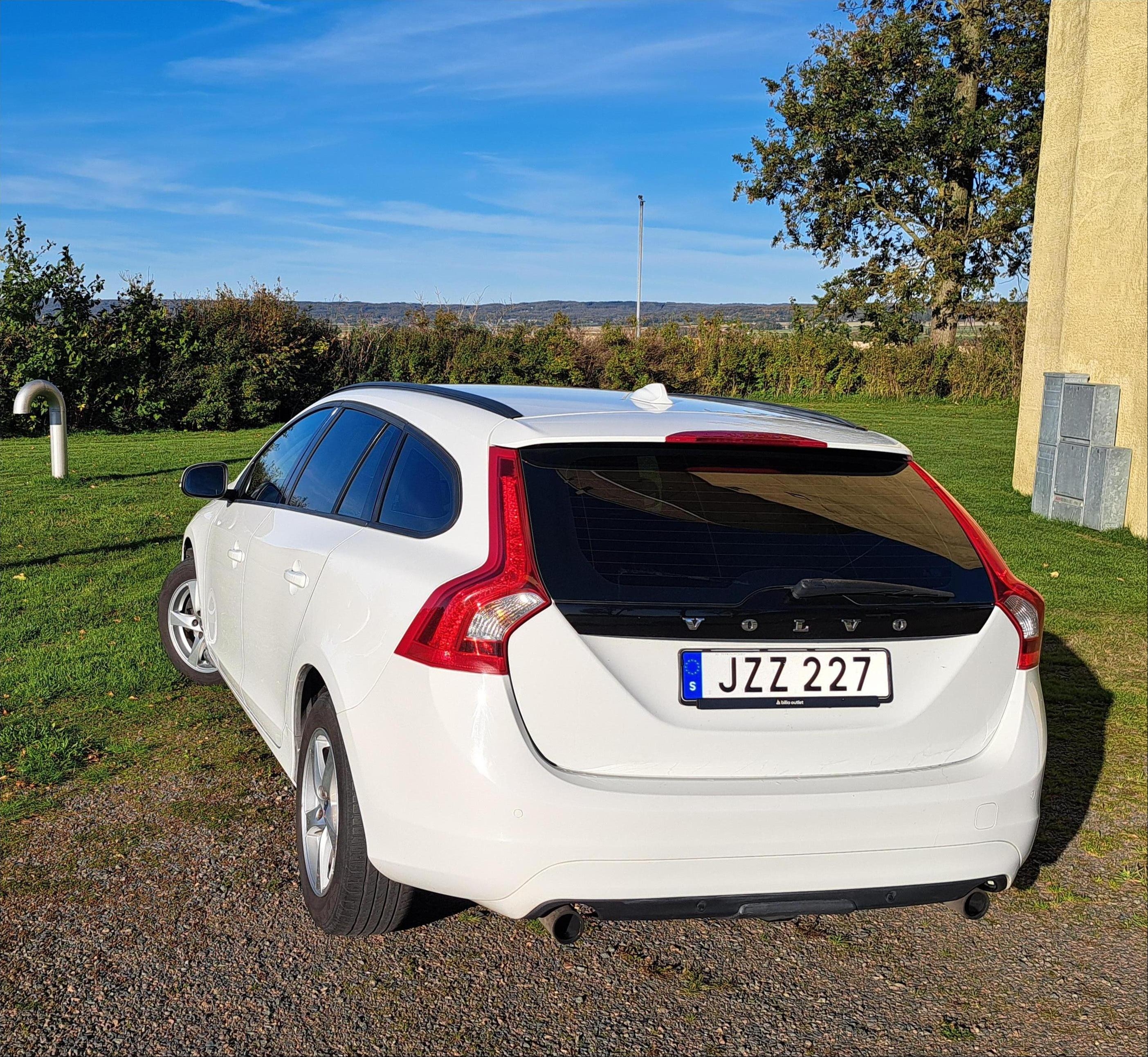 Volvo V60 T3 2017, bild 2/6