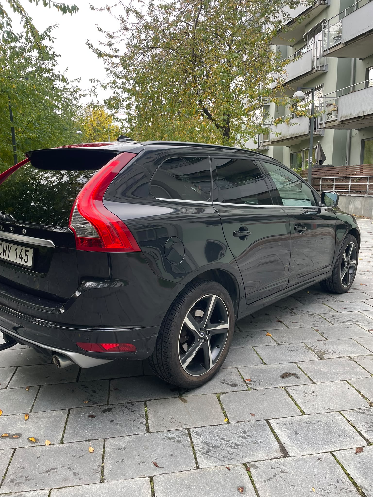Volvo XC60 D4 R Design 2015, bild 6/27