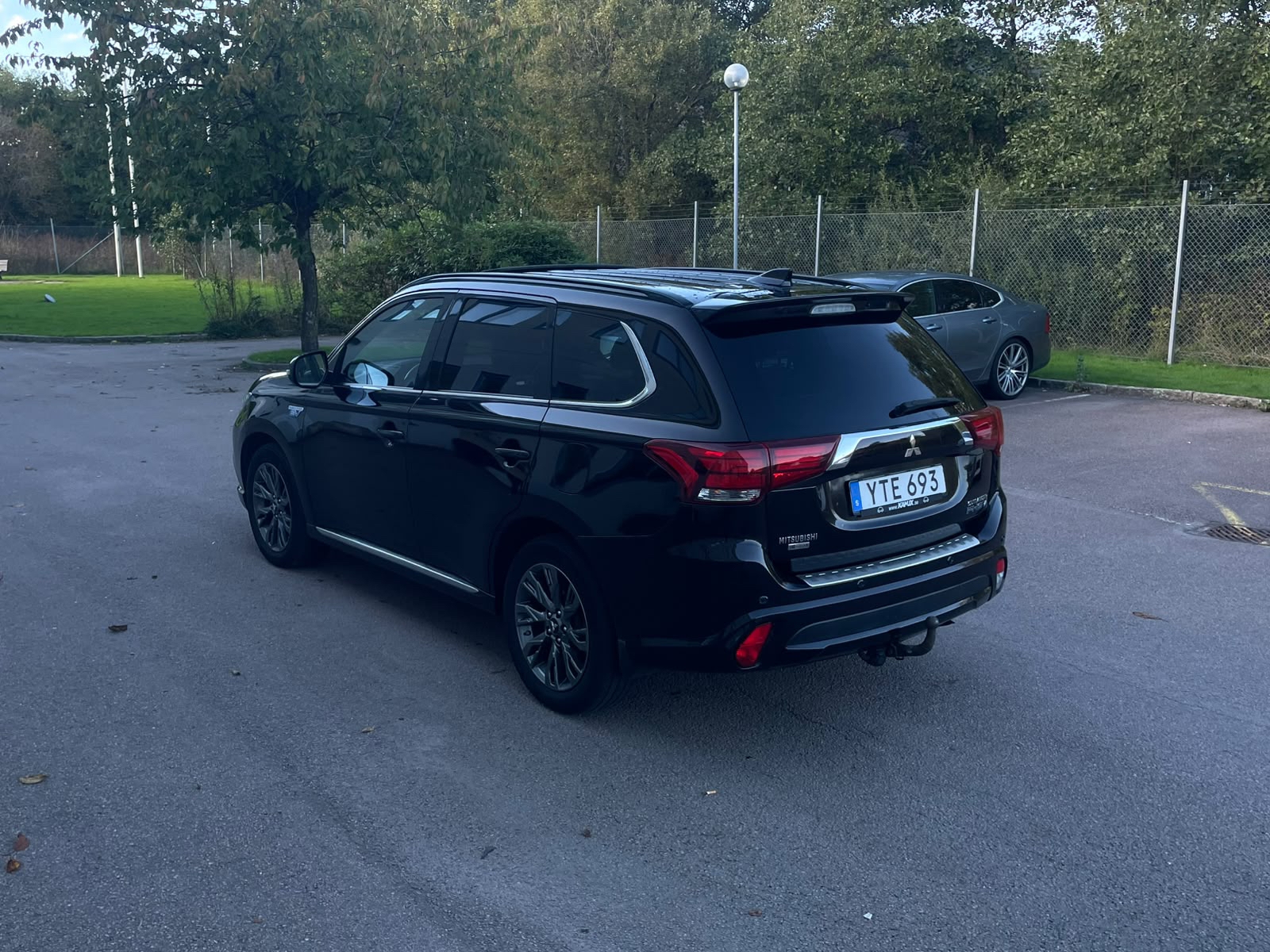 Mitsubishi Outlander 2018, bild 3/10