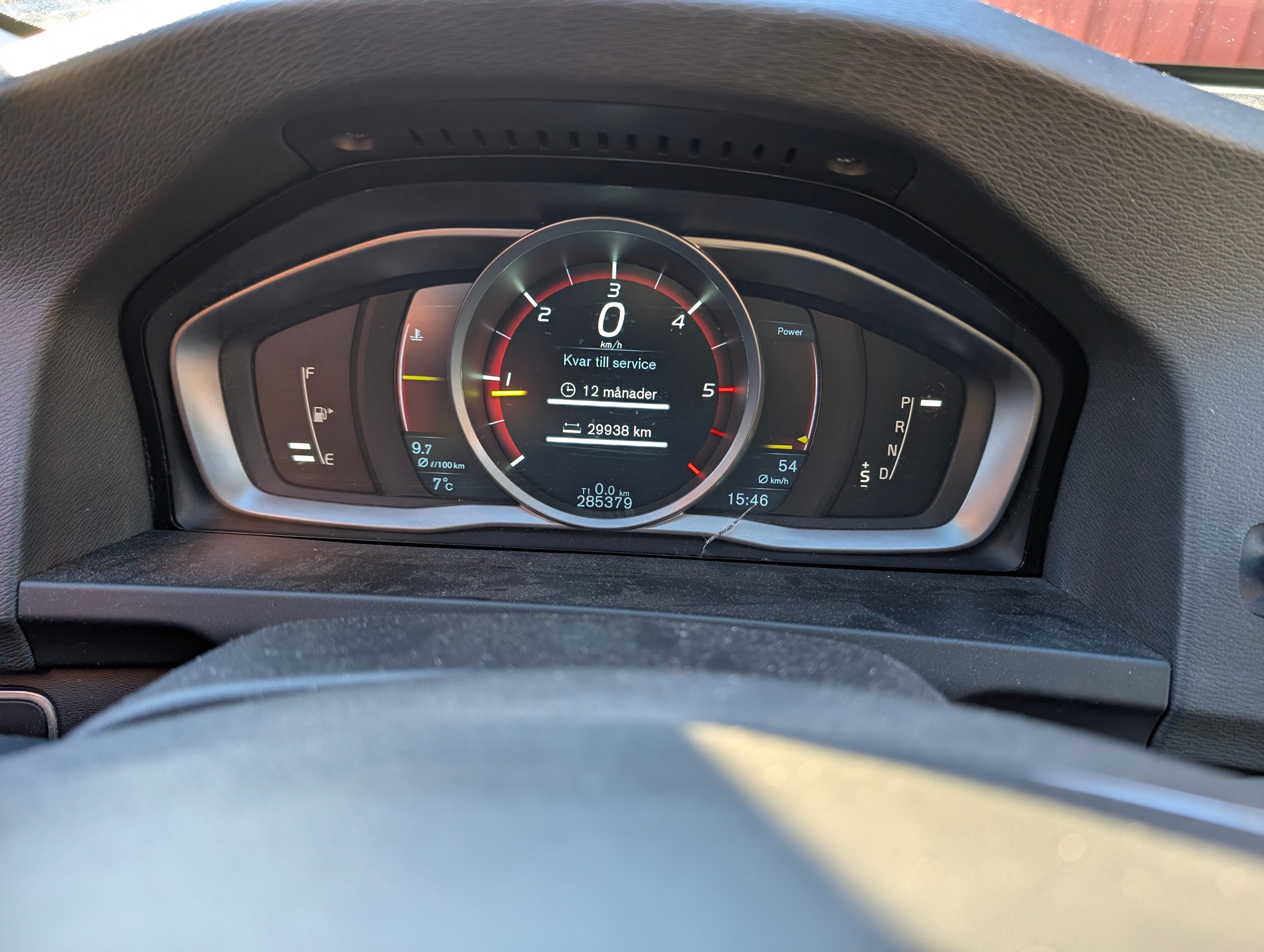 Volvo V60 D4 Momentum 2015, bild 6/6
