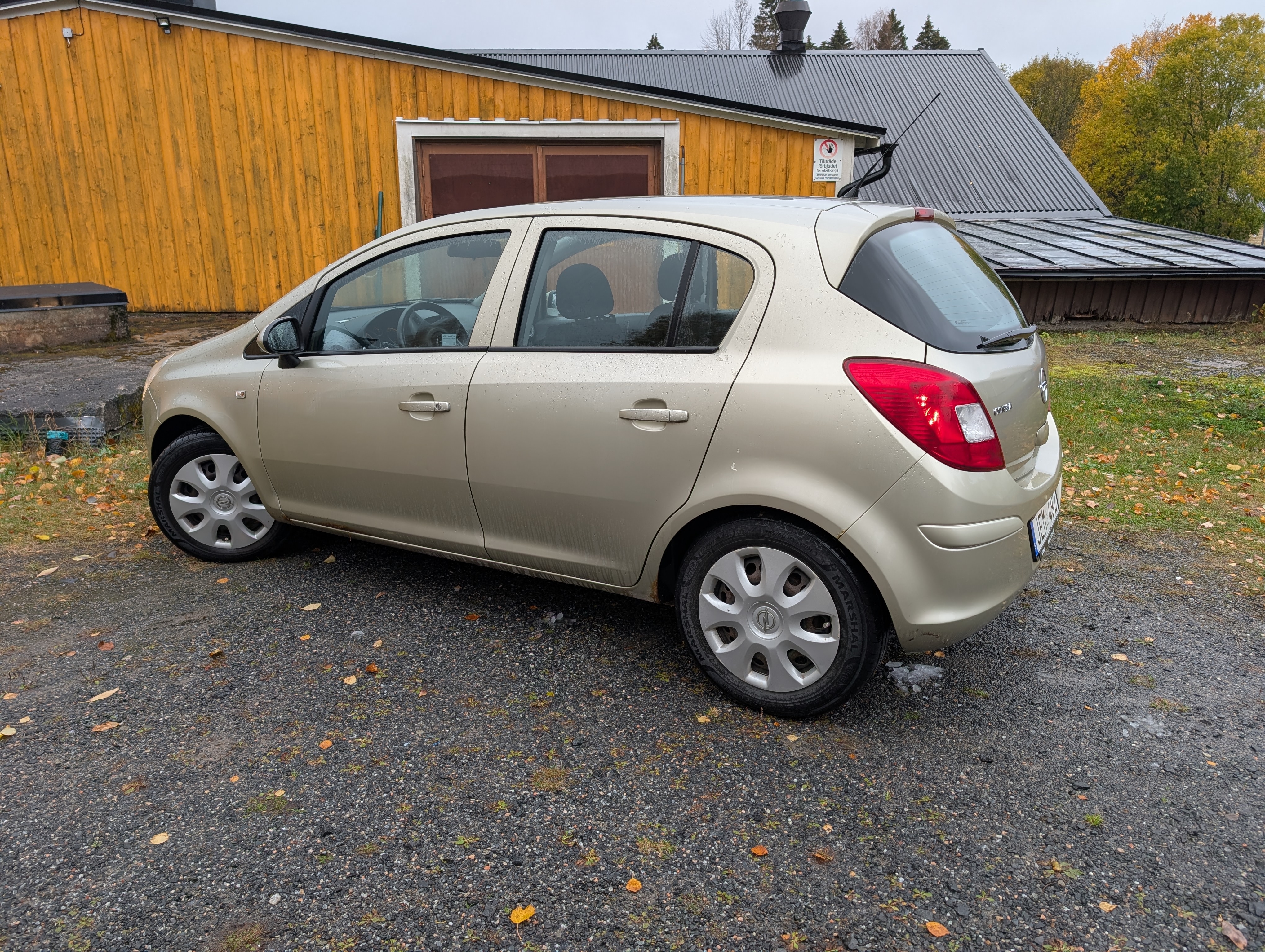 Opel Corsa 1.4 2009, photo 4/6