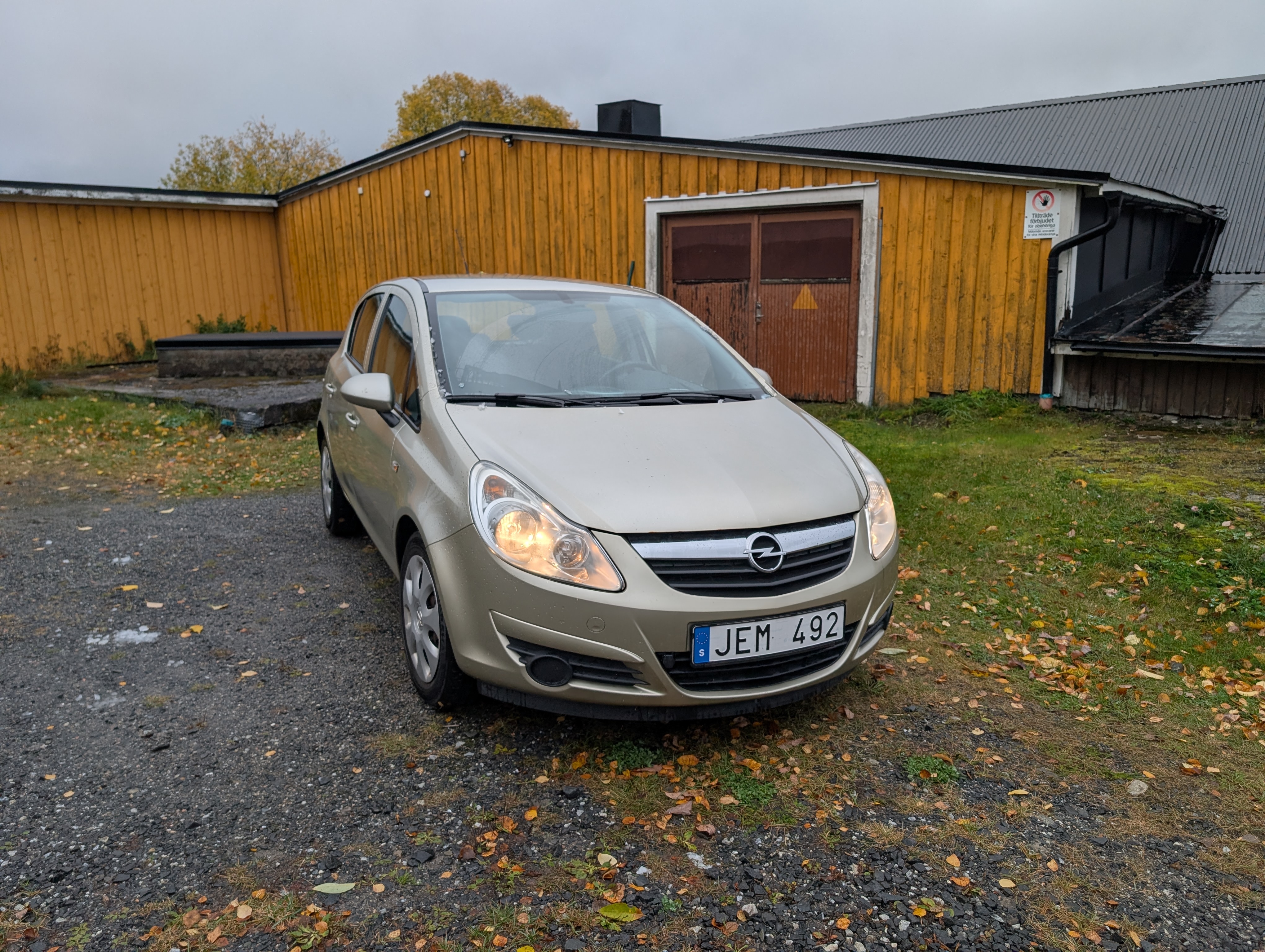 Opel Corsa 1.4 2009, photo 2/6