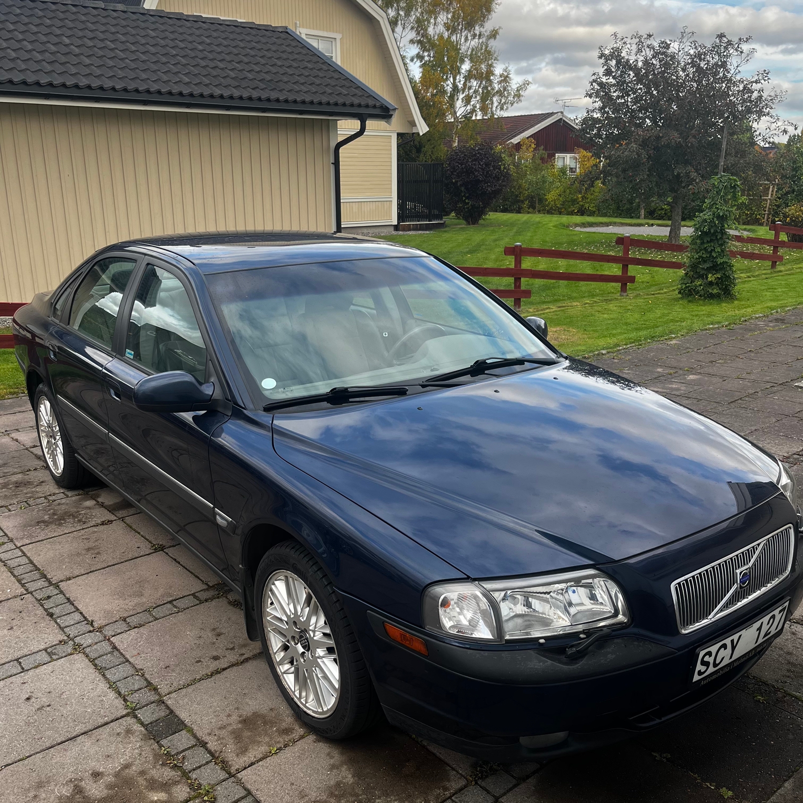 Volvo S80 T6