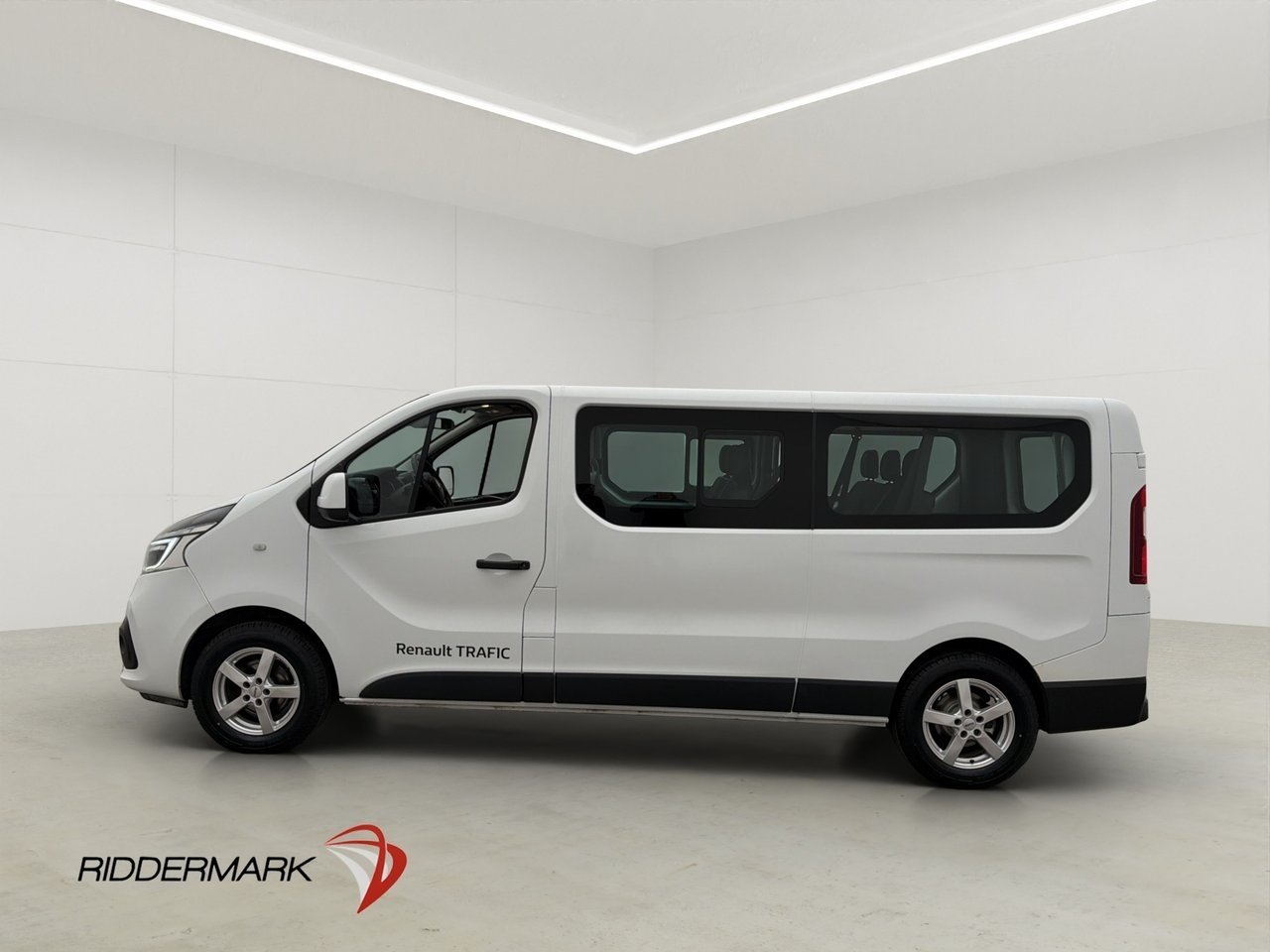 Renault Trafic dCi 145 2021, kuva 6/10