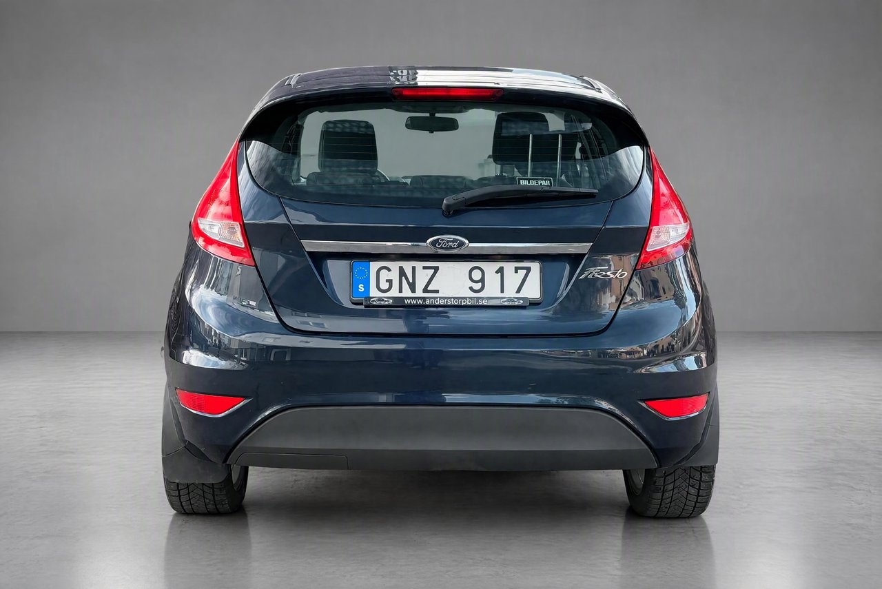 Ford Fiesta 1.25 Titanium 2012, bild 7/10
