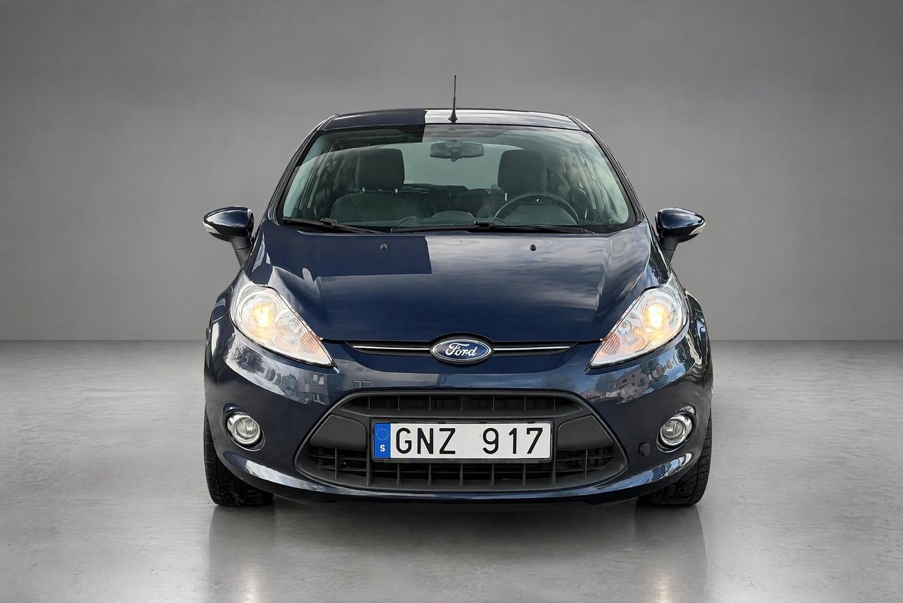 Ford Fiesta 1.25 Titanium 2012, bild 2/10