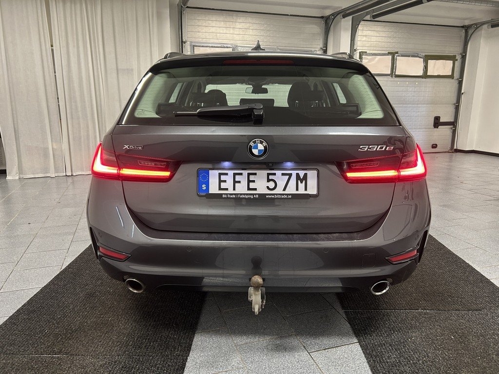 BMW 330e 2021, bild 5/10
