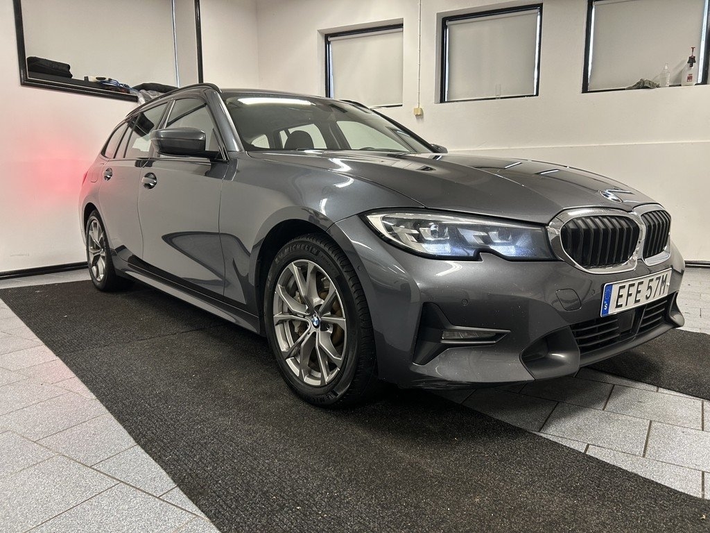 BMW 330e 2021, bild 2/10