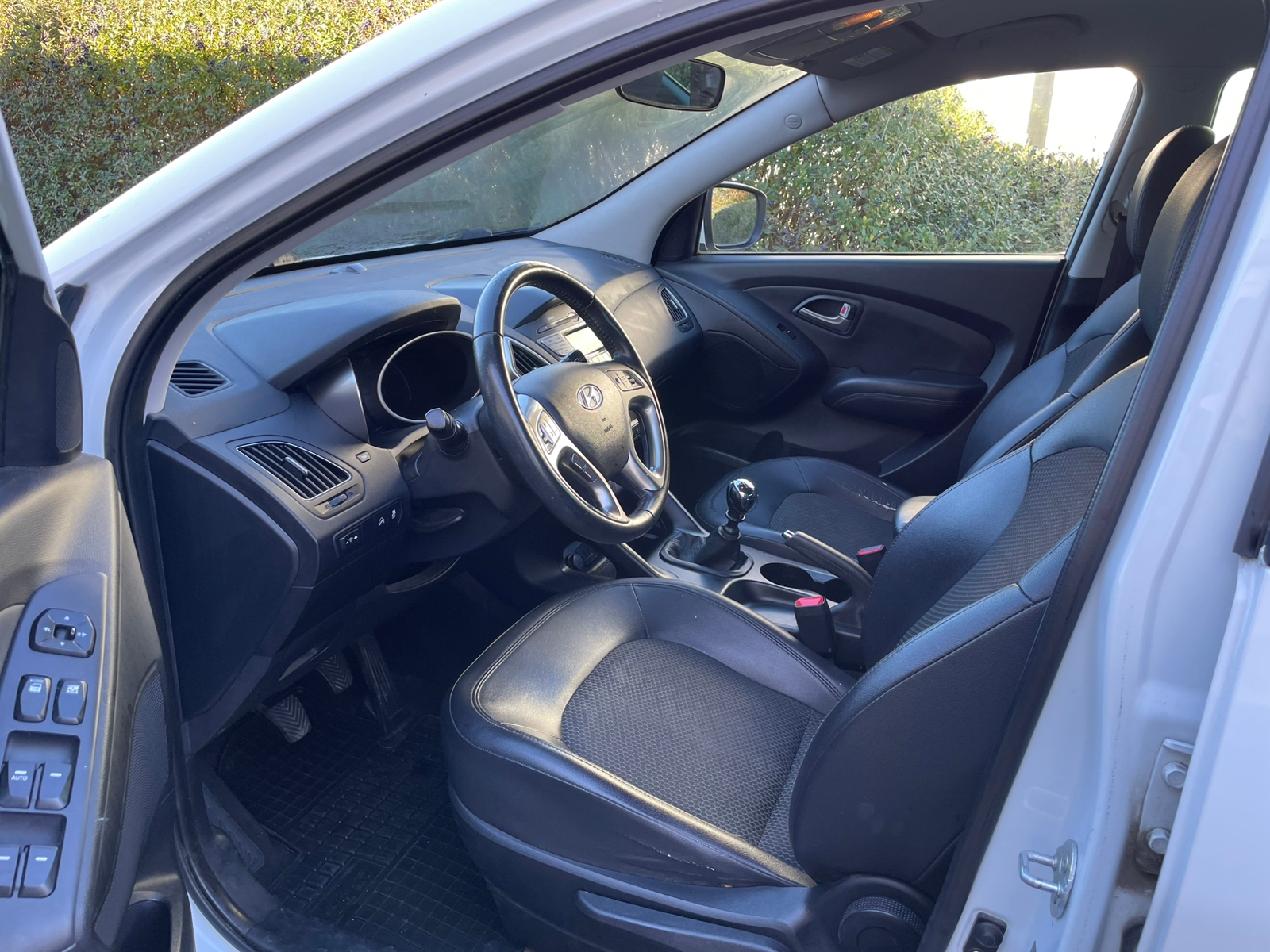 Hyundai ix35 1.7 CRDi 2011, bild 4/6