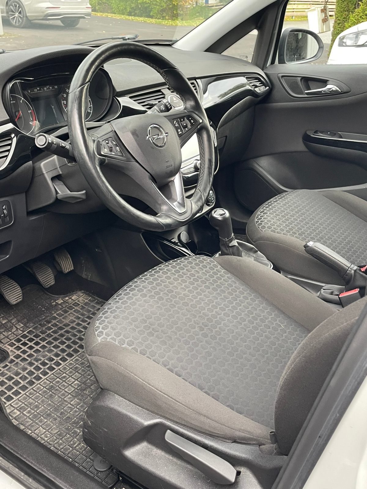 Opel Corsa 1.3 CDTI 2016, photo 6/7