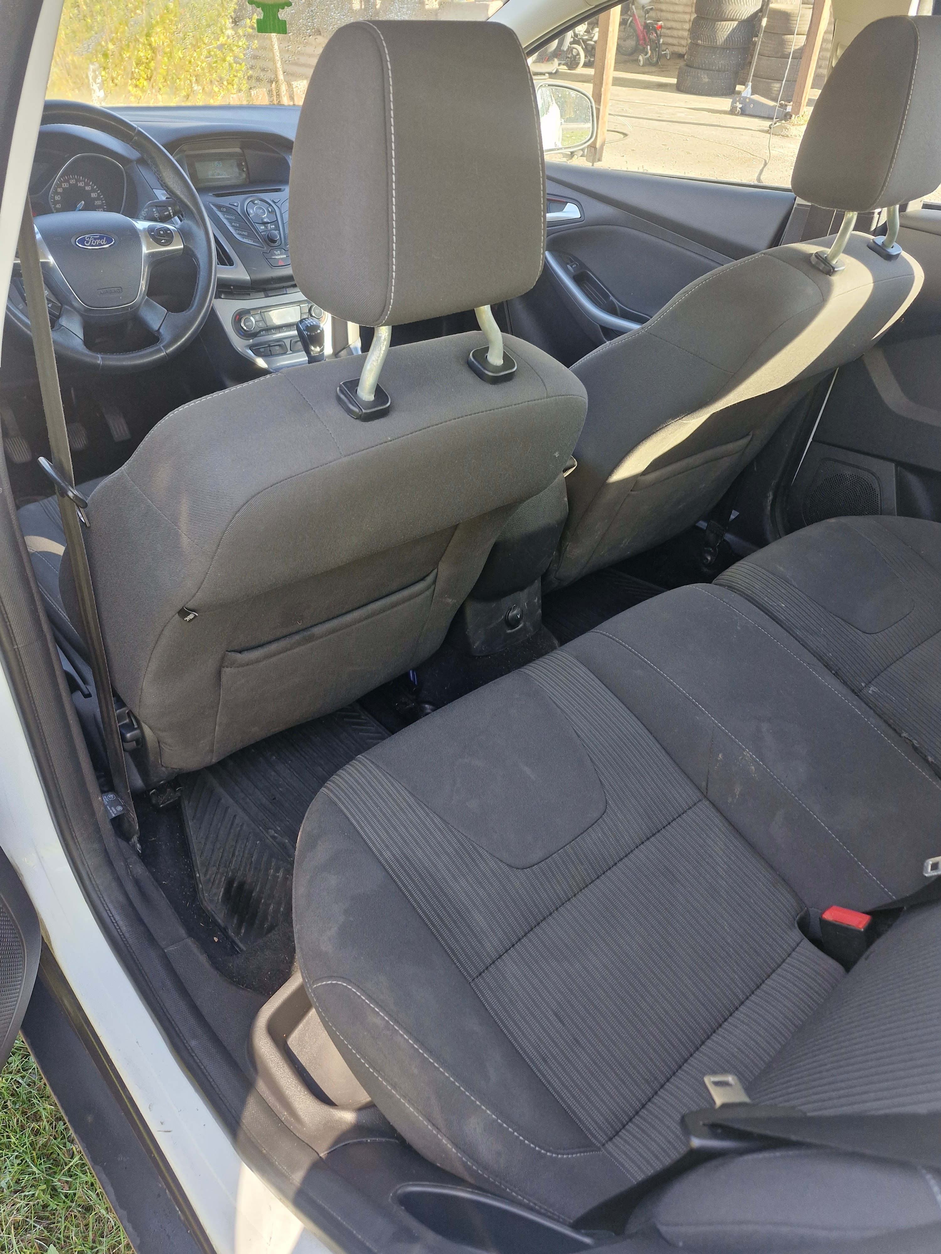 Ford Focus 1.0 EcoBoost 2013, bild 5/6