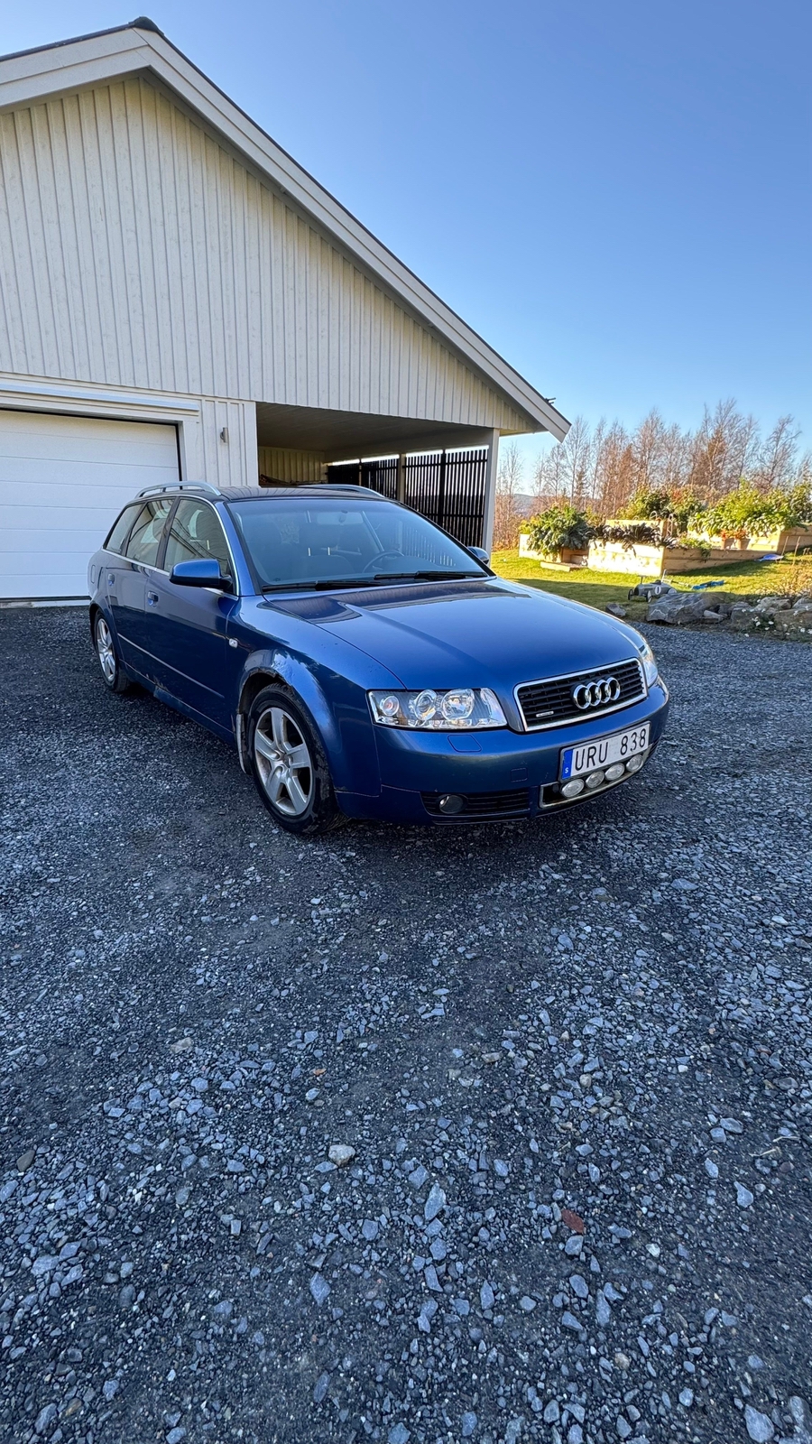 Audi A4 1.8 T 2004, bild 2/6