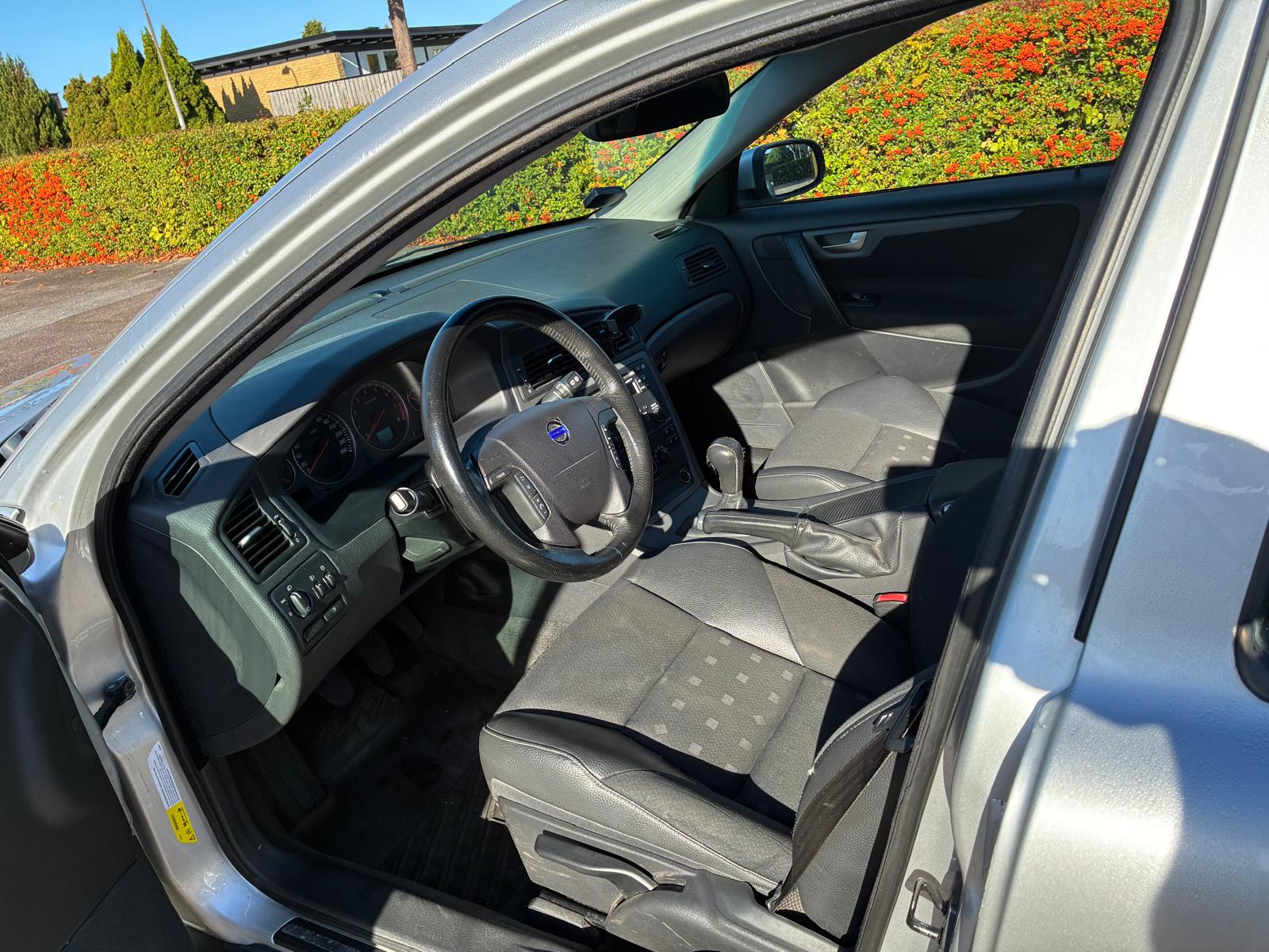 Volvo V70 2.4 2007, bild 9/10
