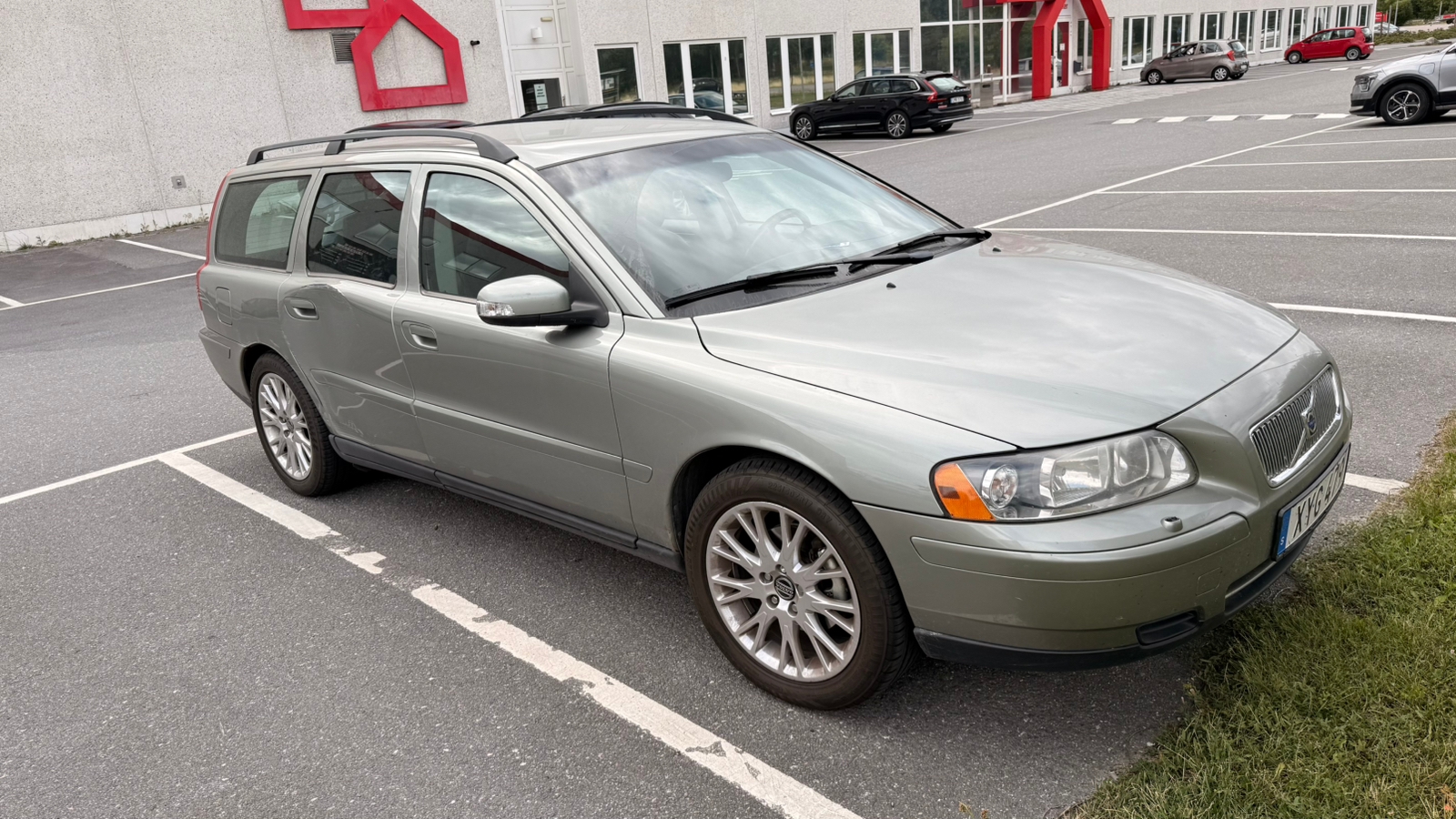 Volvo V70 2.4 2007, kuva 6/6