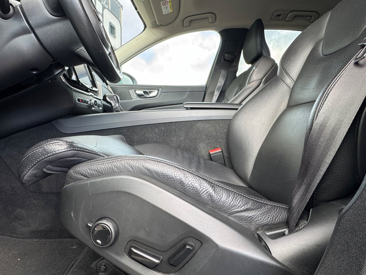 Volvo XC60 D4 Inscription 2019, bild 5/10