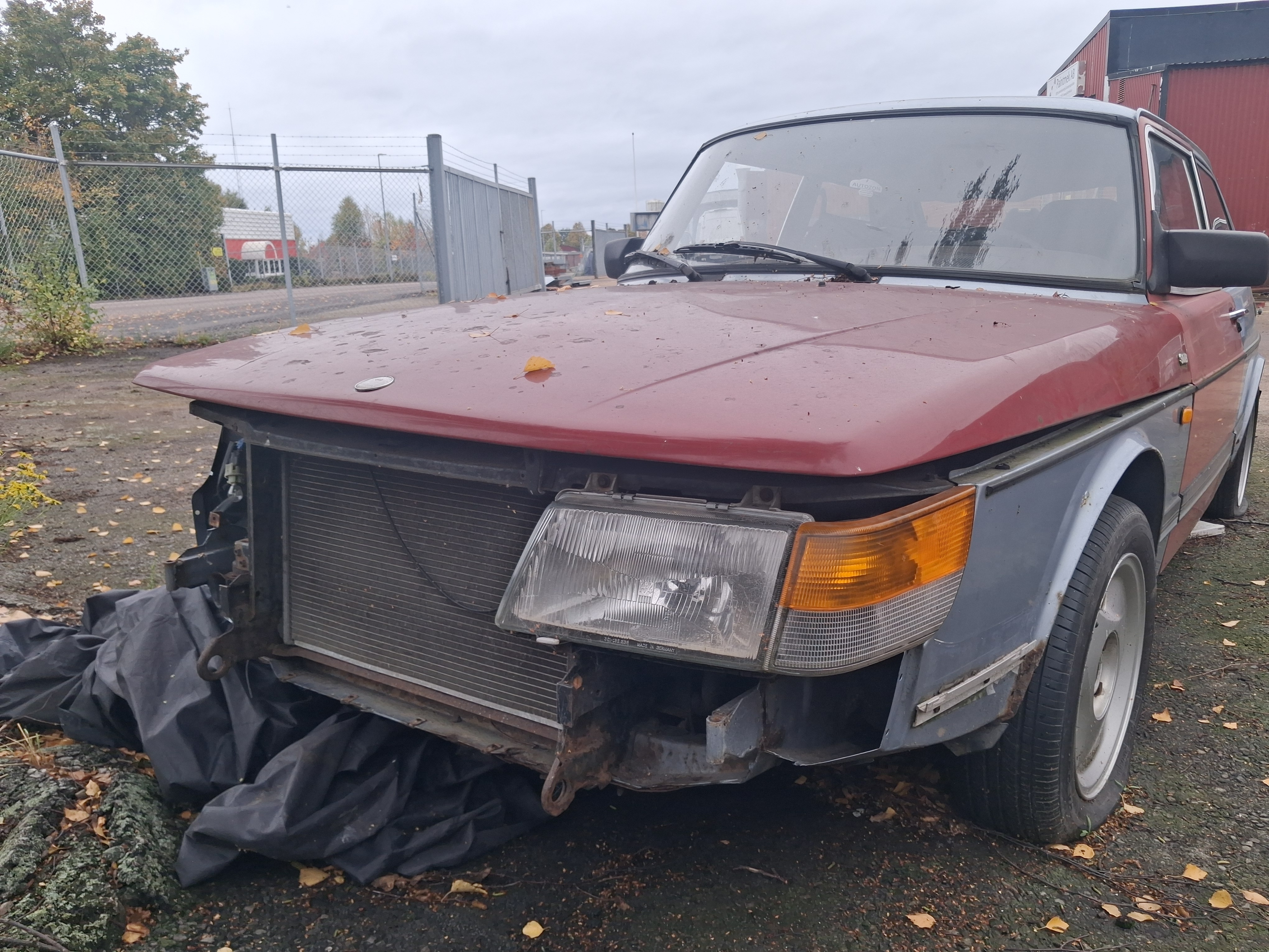 Saab 900 2.0i 1988, photo 2/8