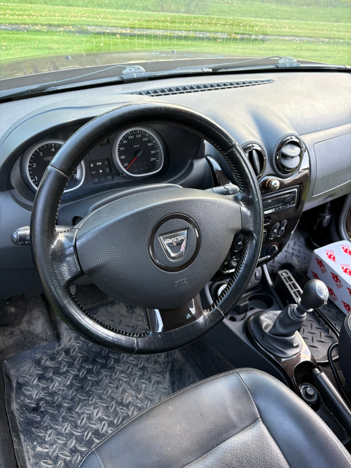 Dacia Duster dCi 110 FAP 2012, bild 7/10