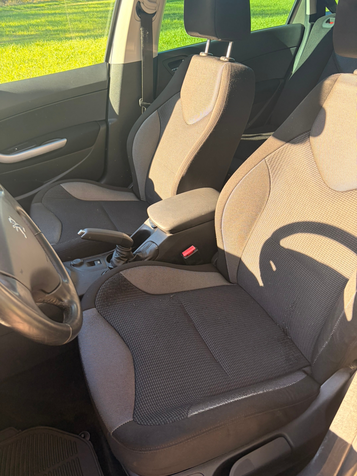 Peugeot 308 e-HDi FAP 110 2012, bild 5/7