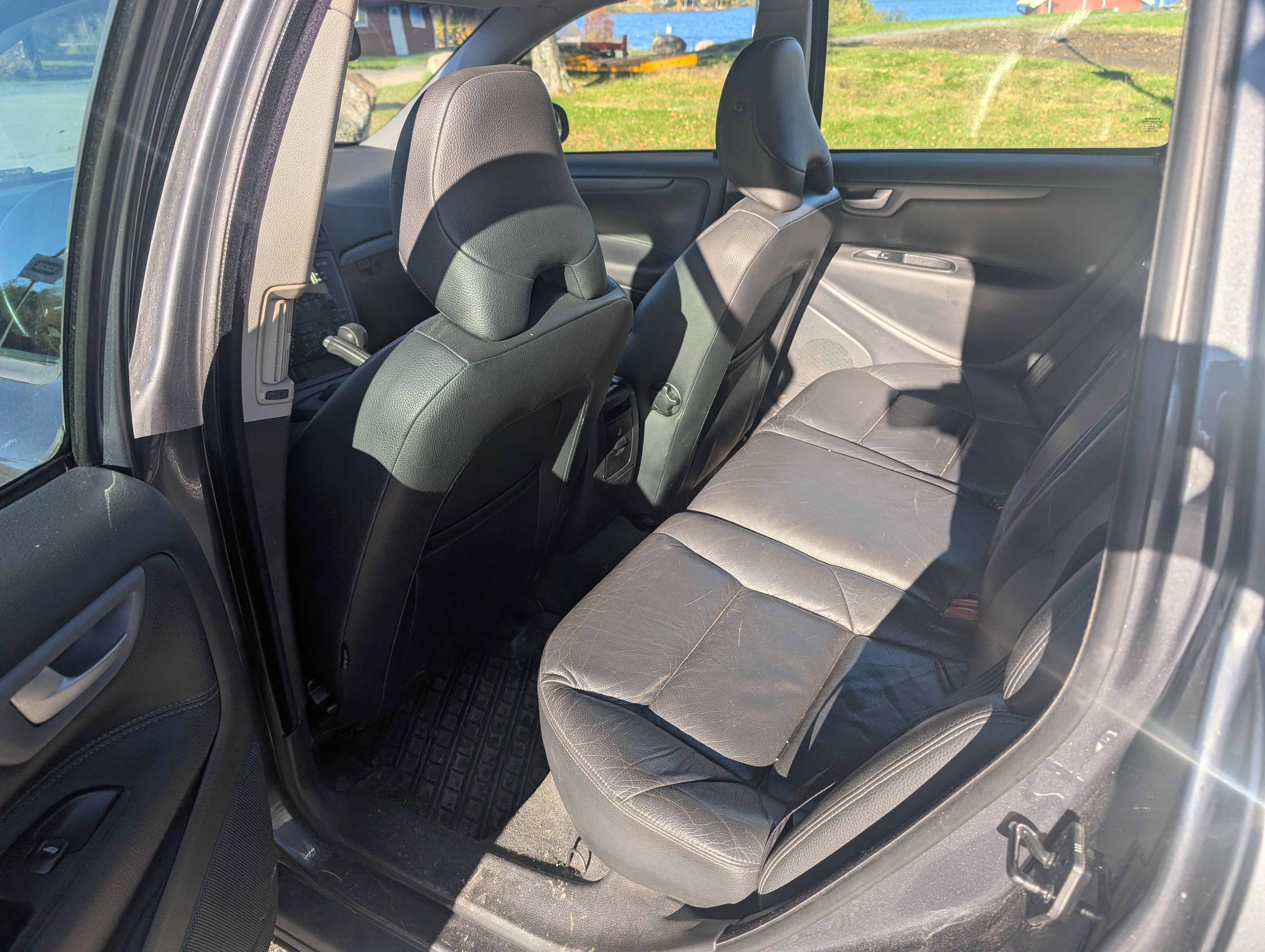 Volvo V70 2.4 2007, kuva 7/7
