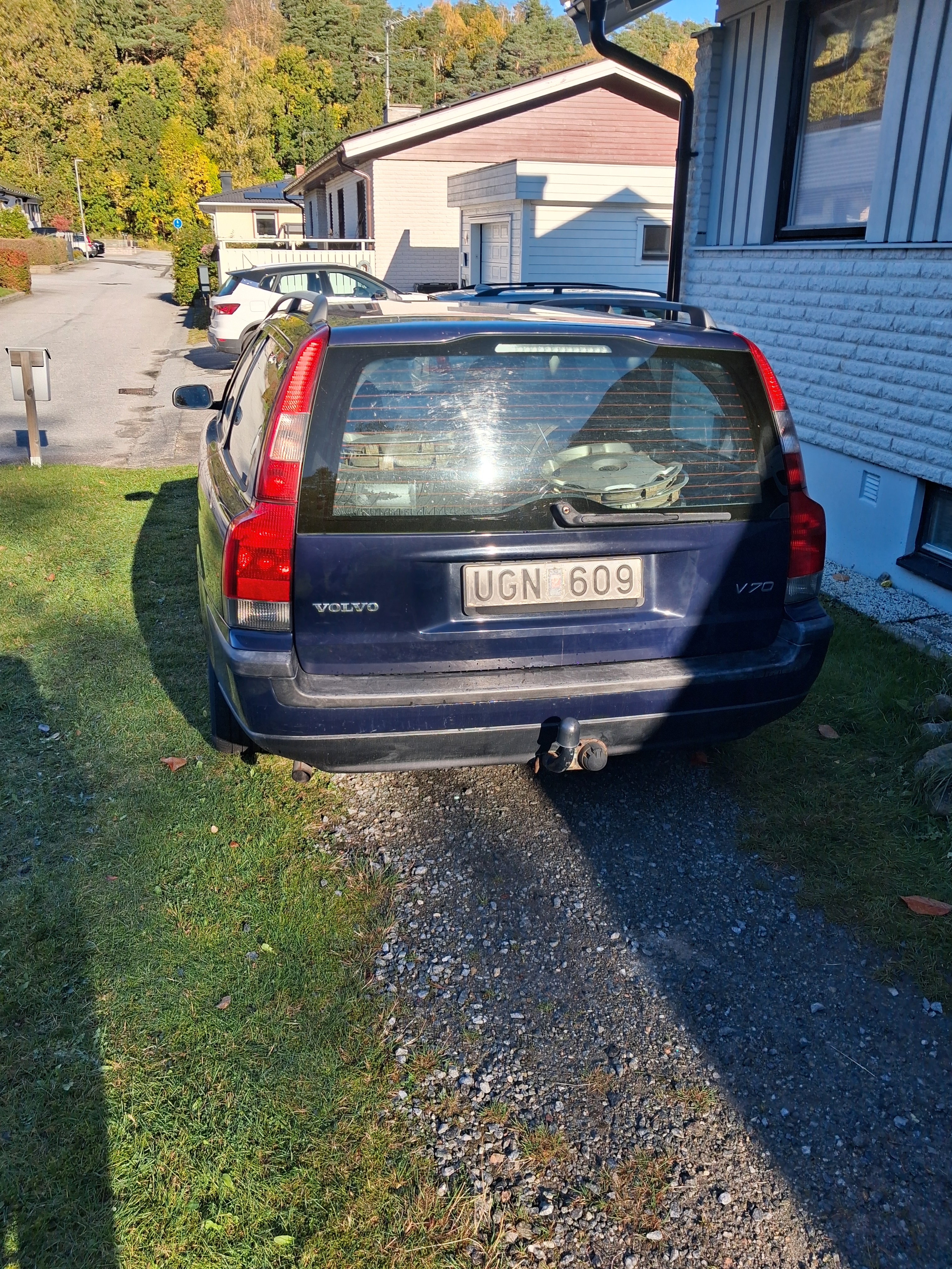 Volvo V70 2.4 2004, bild 2/3