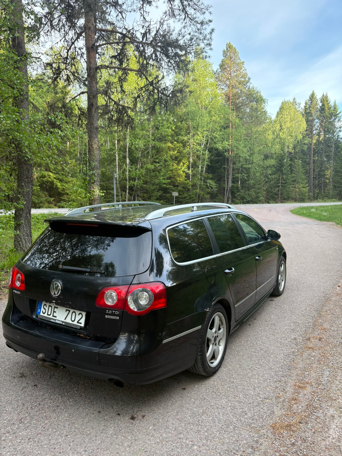 Volkswagen Passat 2.0 TDI DPF R-Line 2010, bild 3/5