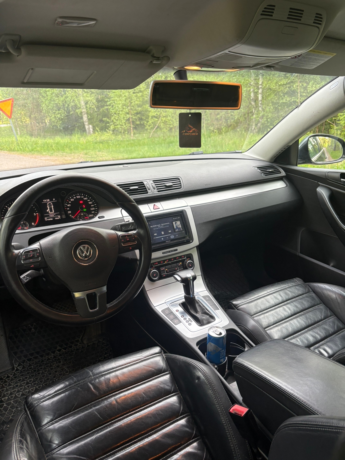 Volkswagen Passat 2.0 TDI DPF R-Line 2010, bild 5/5