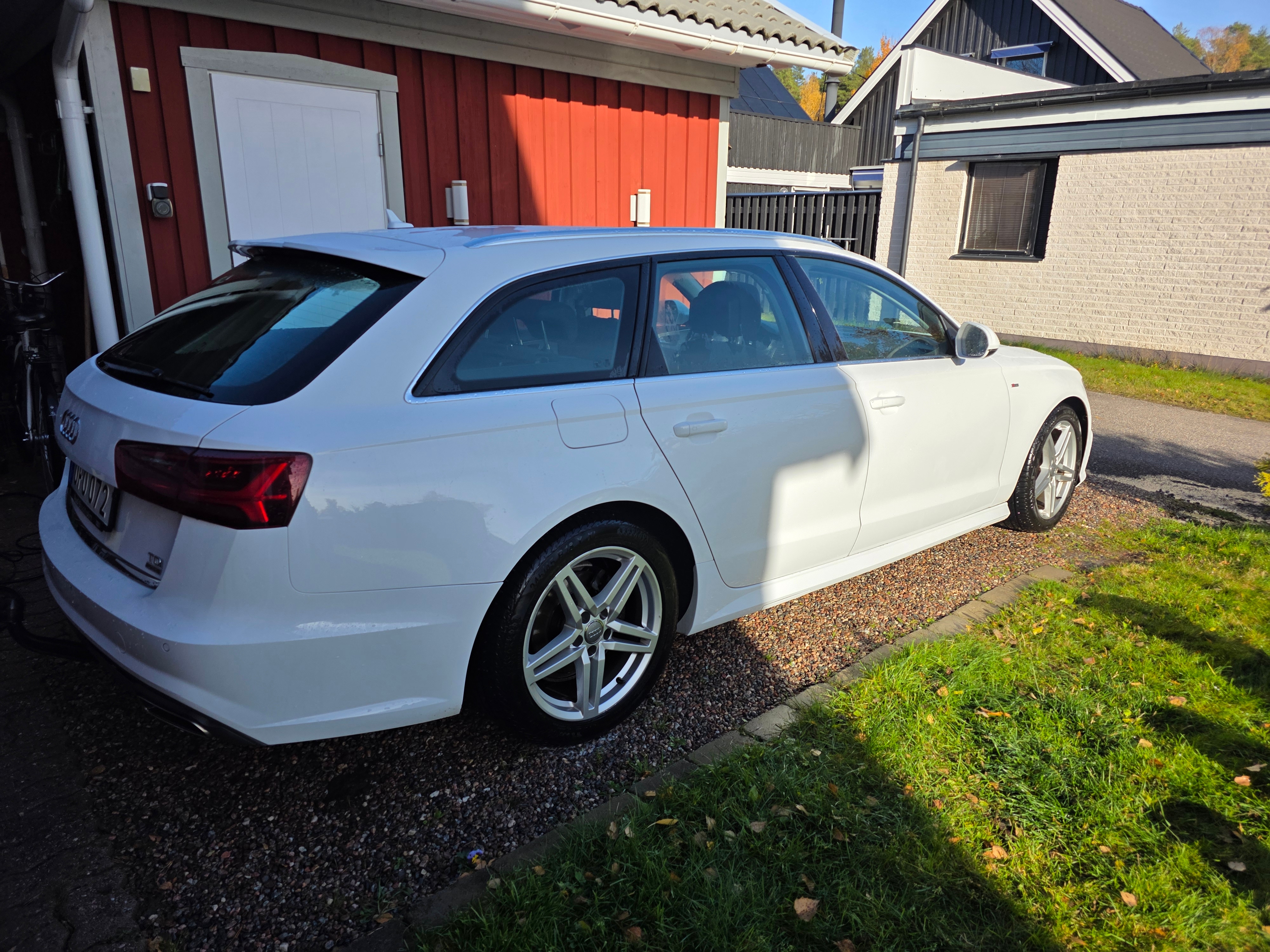 Audi A6 2.0 TDI 2017, bild 4/5