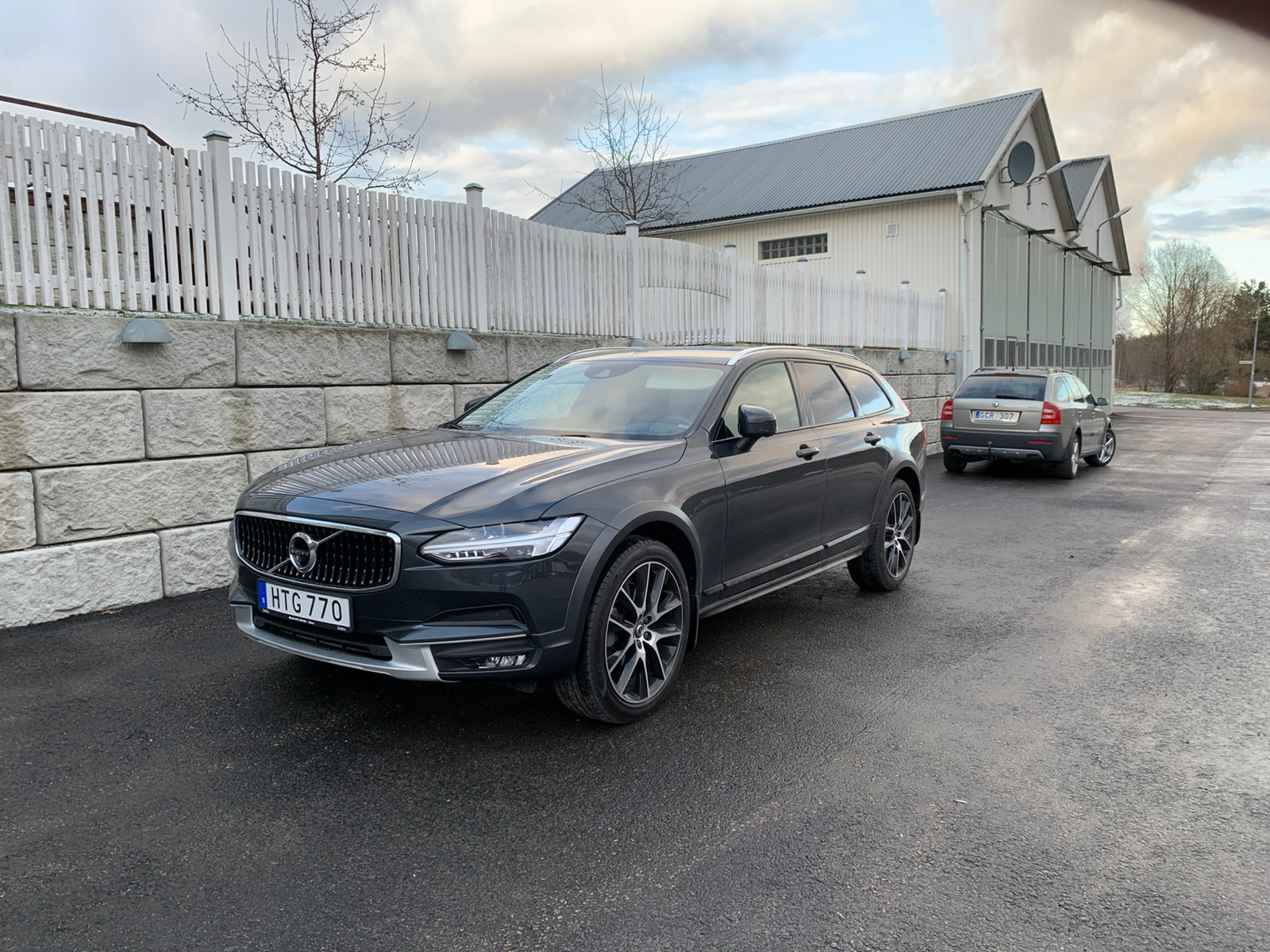 Volvo V90 Cross Country D4 2017, bild 3/10