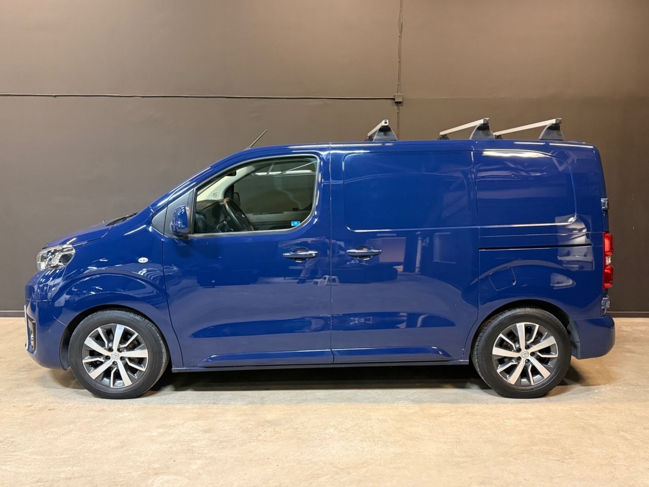 Toyota Proace 1.6 D-4D 2017, bild 3/10