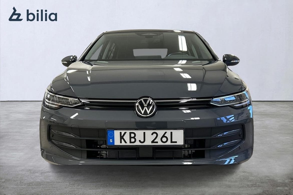 Volkswagen Golf 1.5 eTSI Life 2026, kuva 4/10