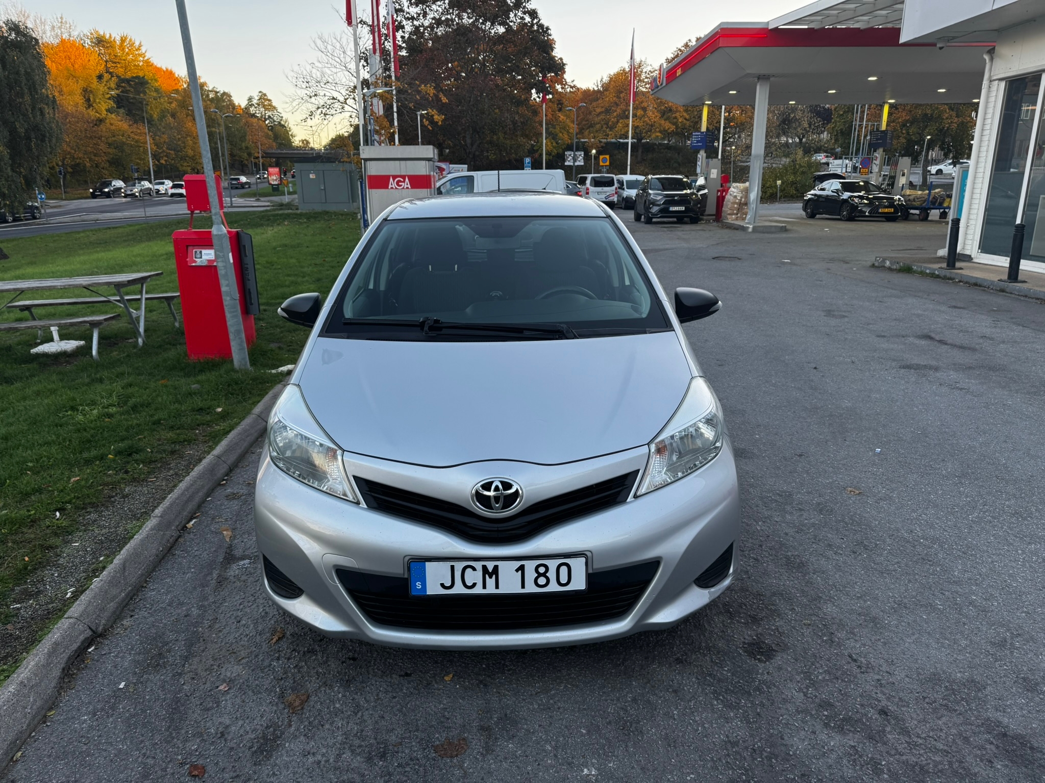 Toyota Yaris 1.0 2012, bild 6/10