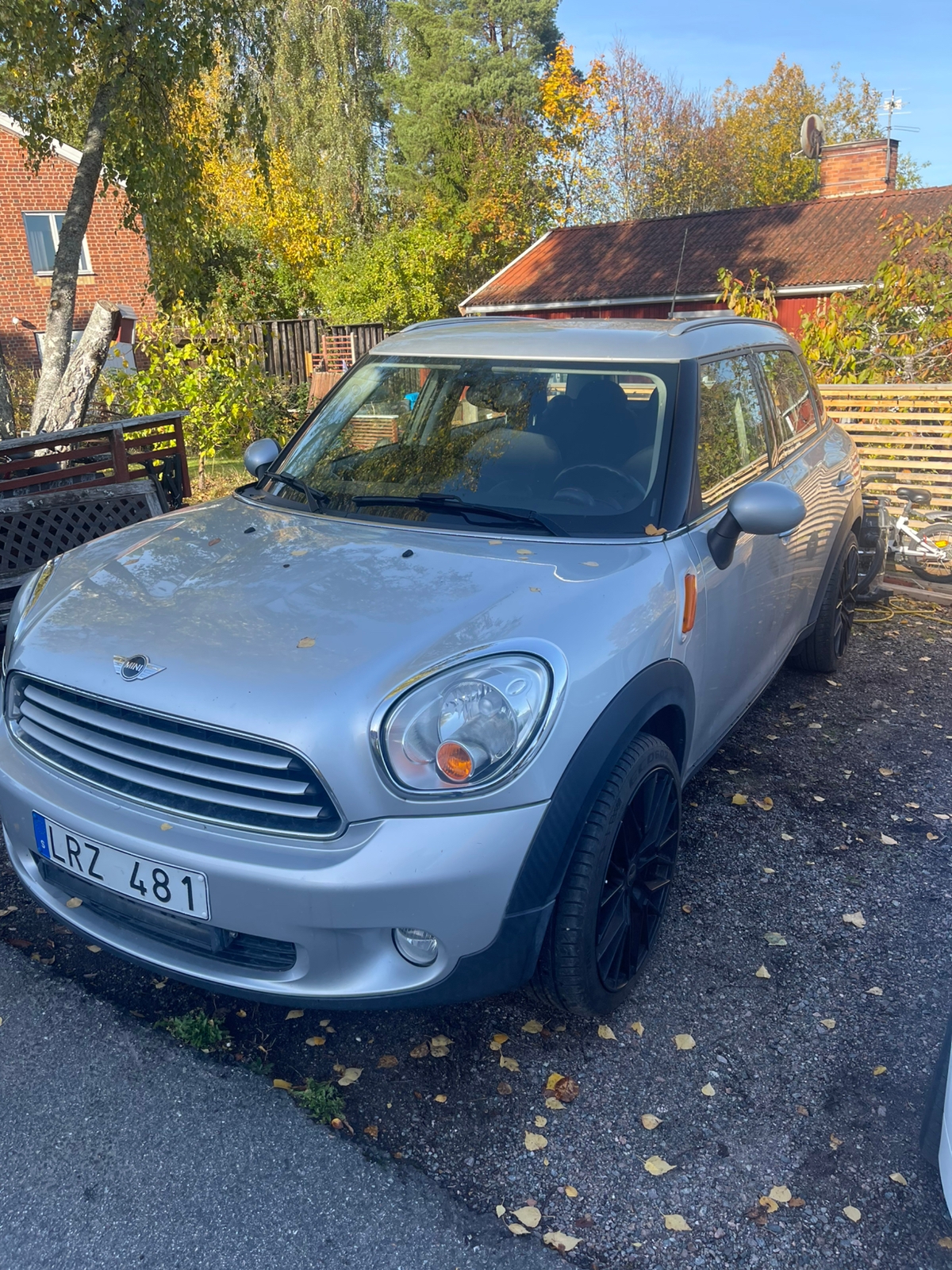MINI Countryman Cooper 2011, bild 2/10