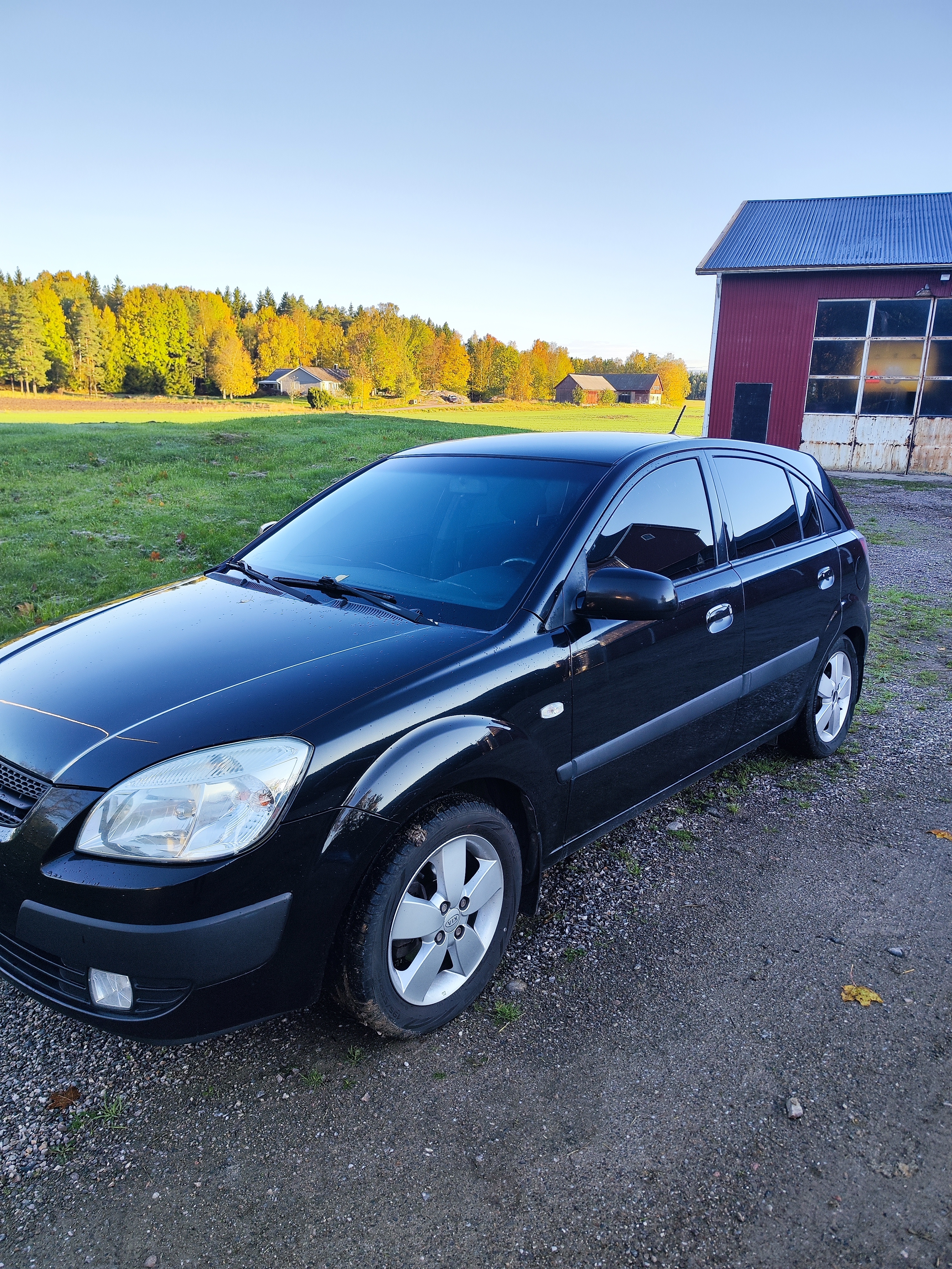 Kia Rio 1.4 2009, bild 2/4