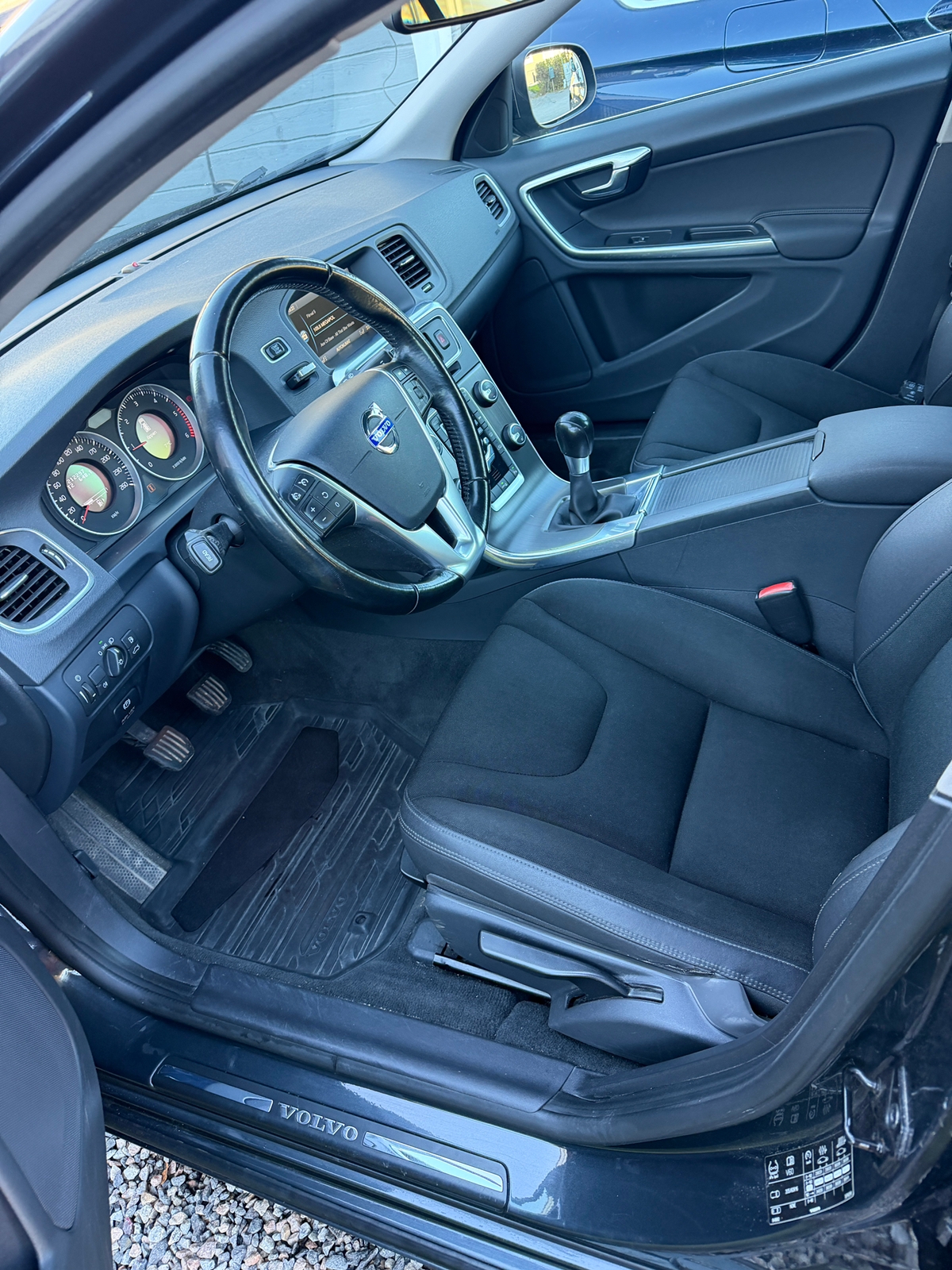 Volvo V60 2012, bild 6/8