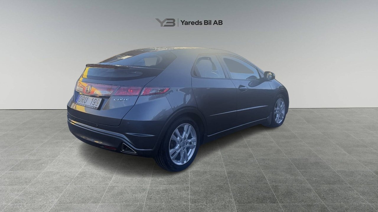 Honda Civic 1.8 2010, bild 7/10