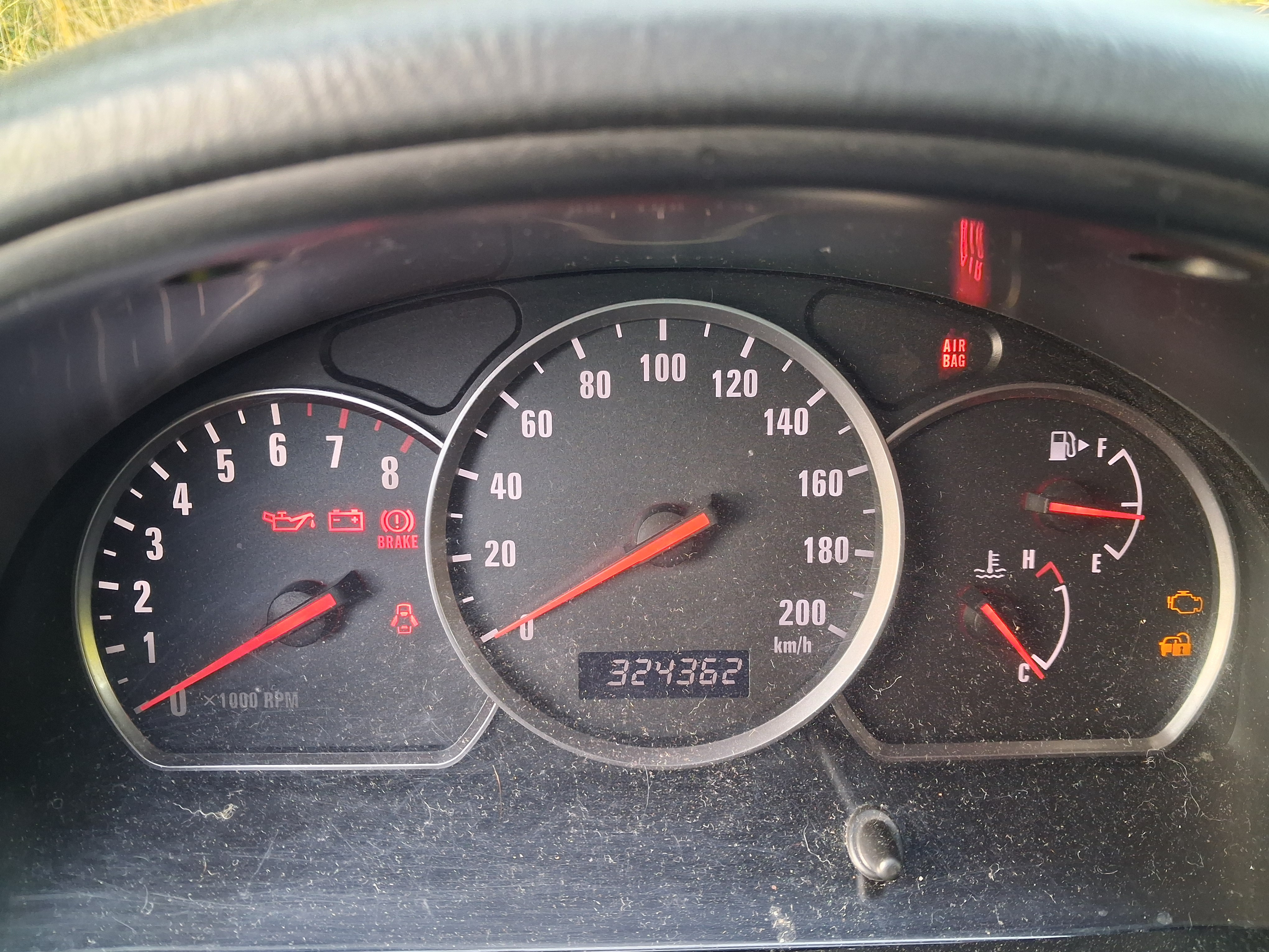 Suzuki Grand Vitara 2.7 V6 2003, kuva 2/10